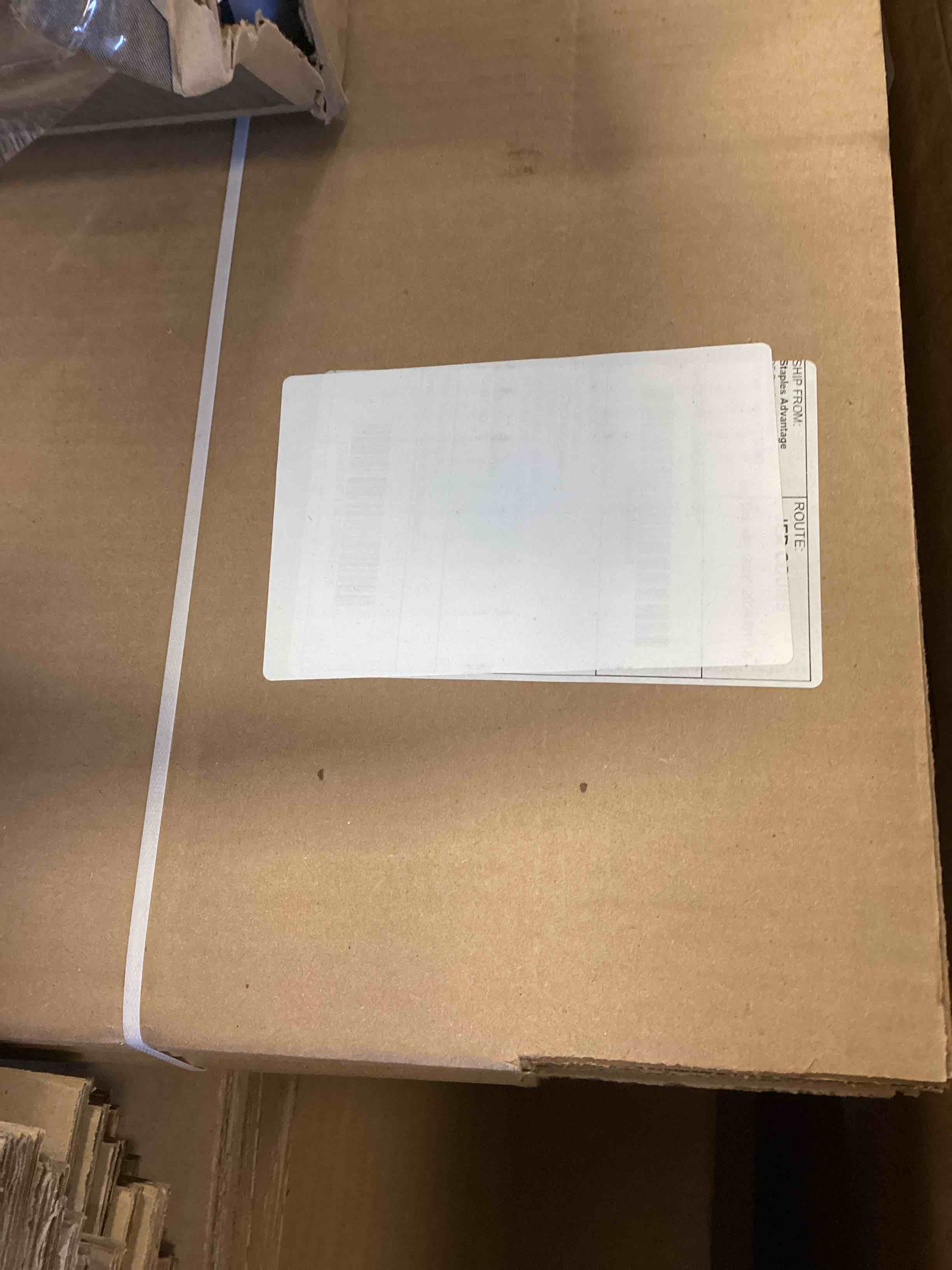 https://s3.amazonaws.com/lotting-images-prod/bidfta/GRN5873738_1707147499225.jpeg