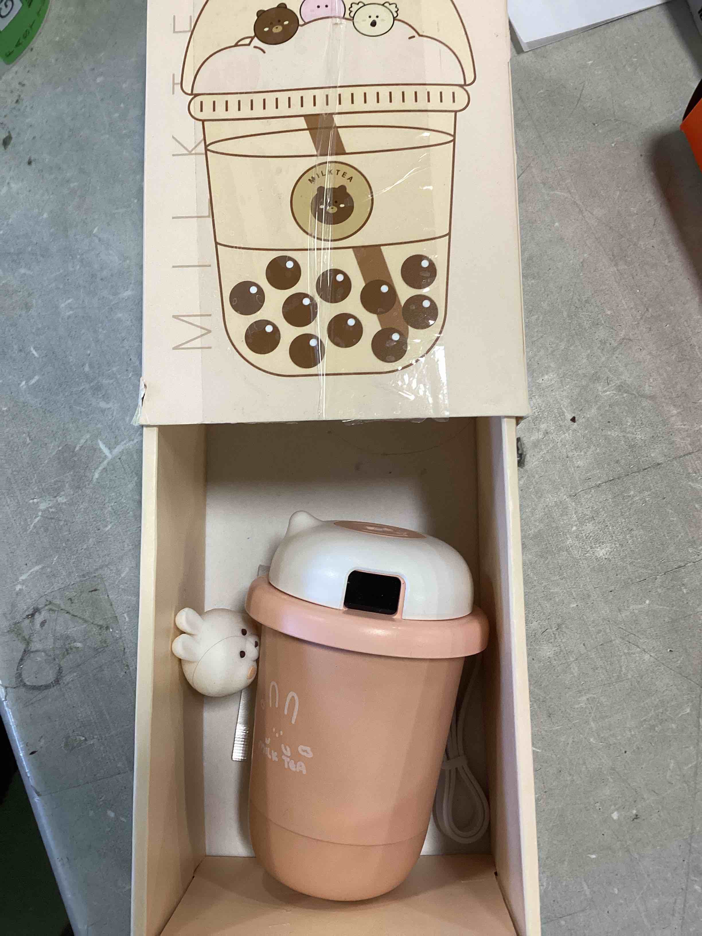 https://s3.amazonaws.com/lotting-images-prod/bidfta/GRN5874186_1707312870159.jpeg