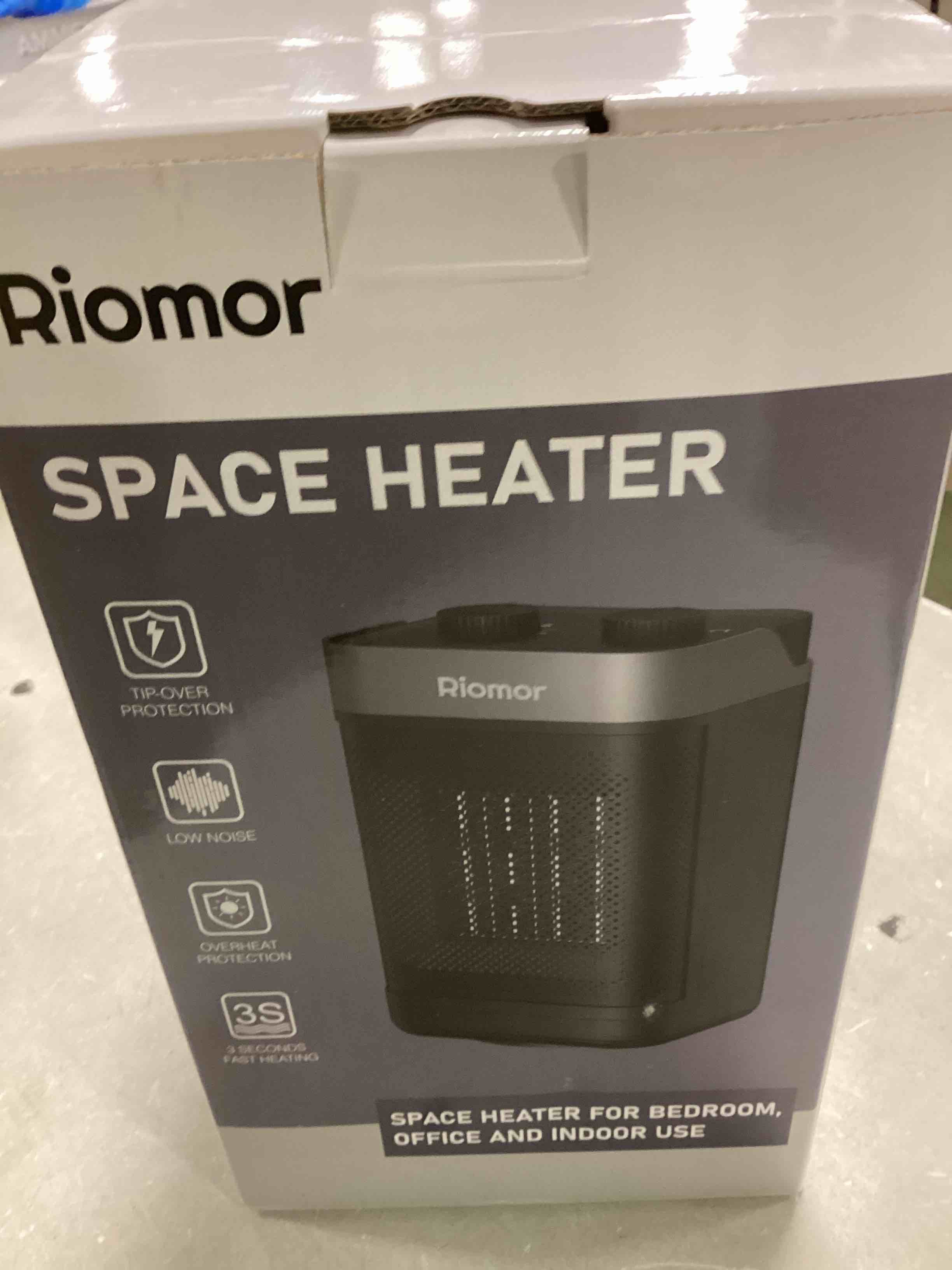 https://s3.amazonaws.com/lotting-images-prod/bidfta/GRN5874388_1707393018455.jpeg