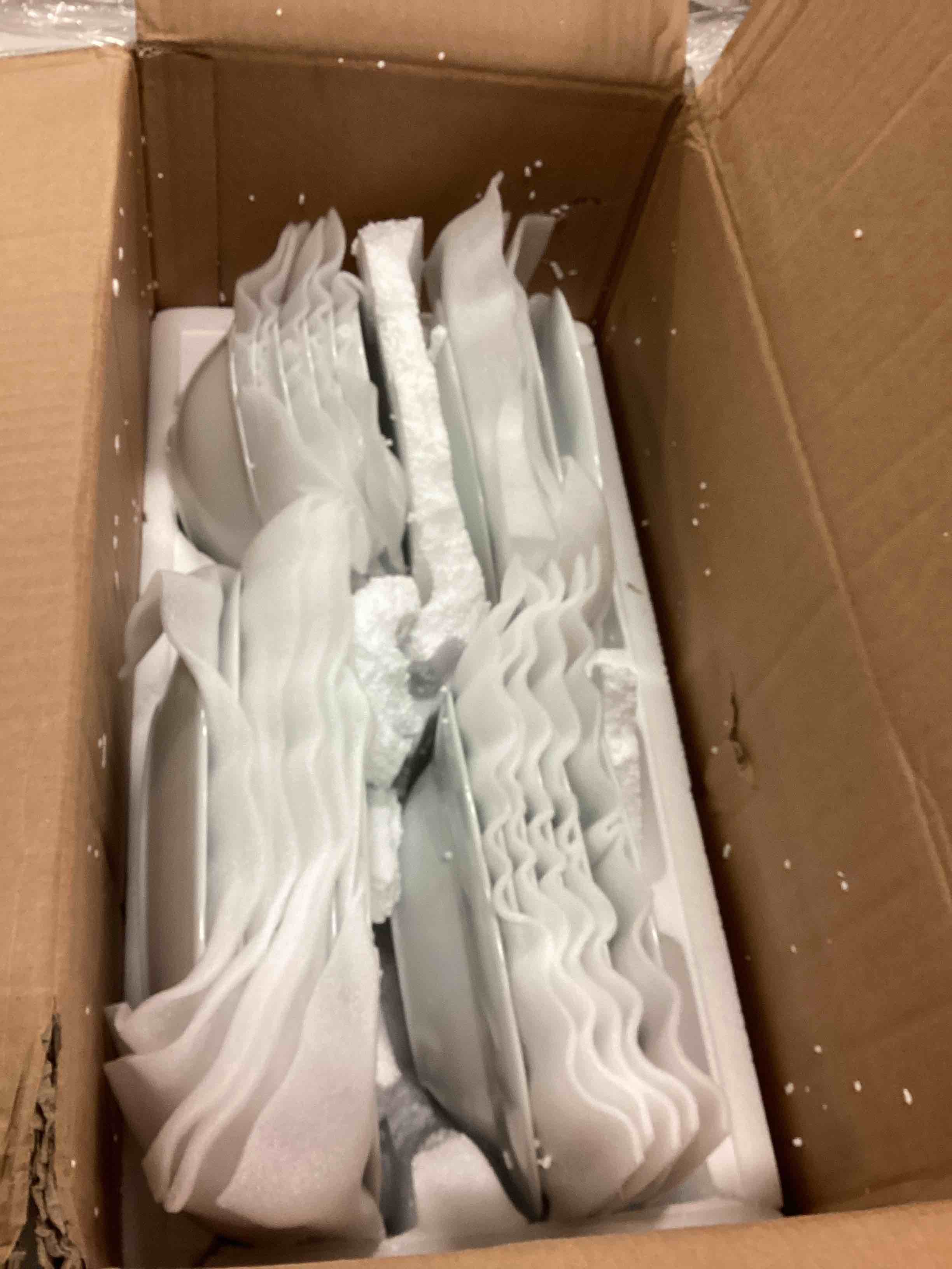 https://s3.amazonaws.com/lotting-images-prod/bidfta/GRN5881109_1709740378211.jpeg