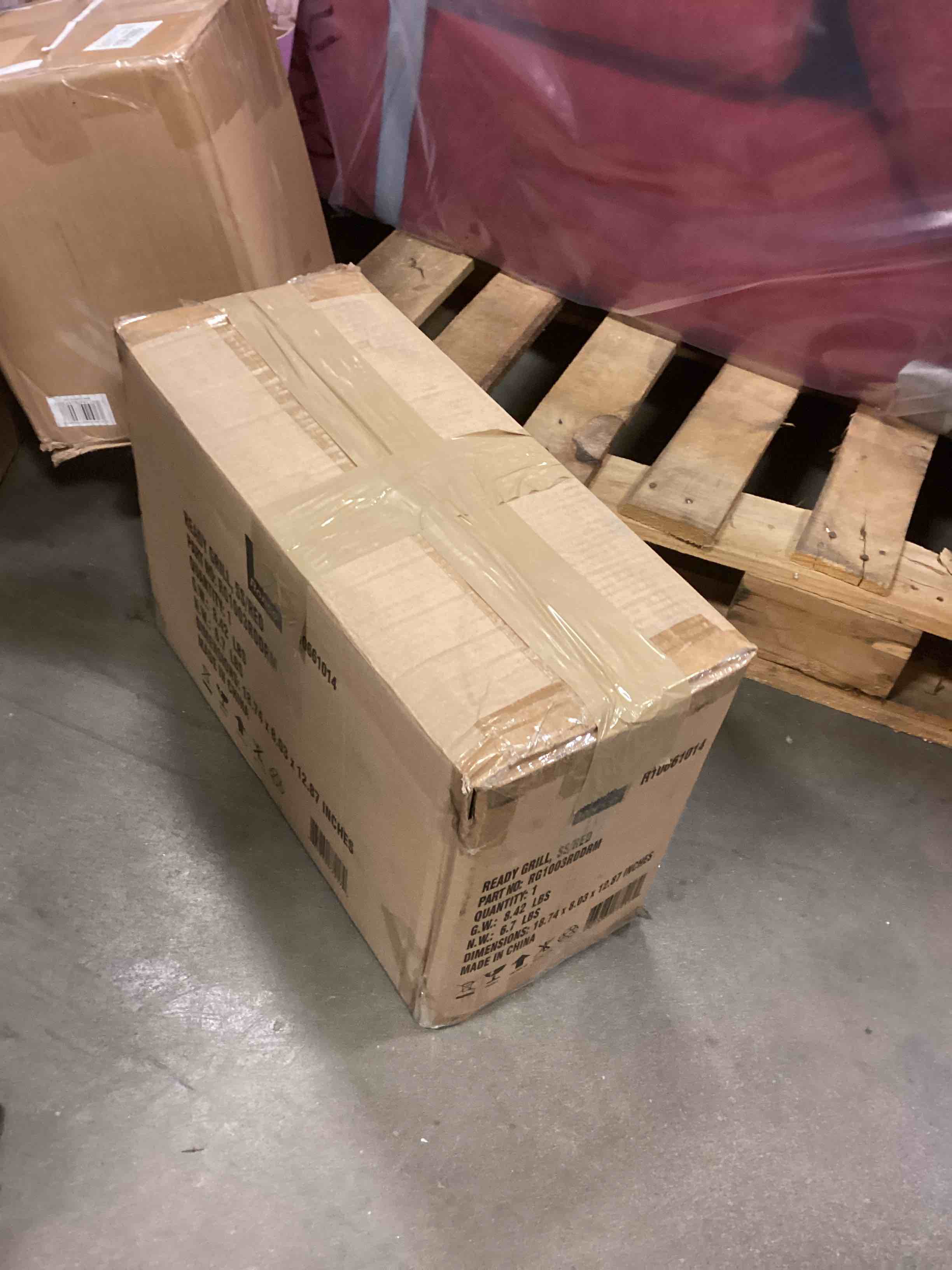 https://s3.amazonaws.com/lotting-images-prod/bidfta/GRN5881600_1710959646272.jpeg