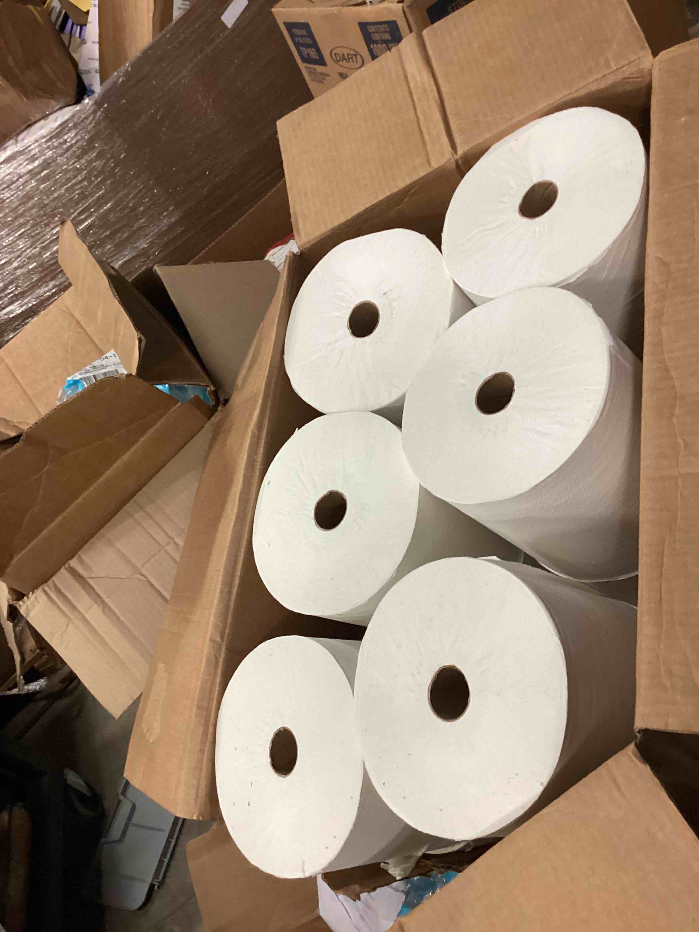 https://s3.amazonaws.com/lotting-images-prod/bidfta/GRN5882048_1706544329064.jpeg