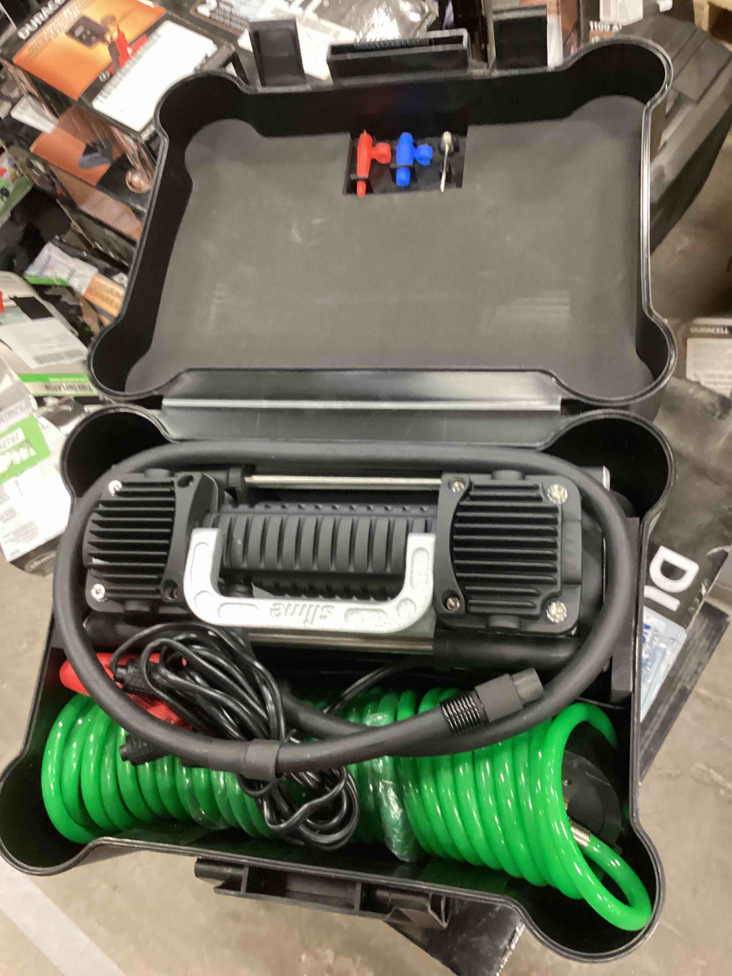https://s3.amazonaws.com/lotting-images-prod/bidfta/GRN5882798_1708028988857.jpeg