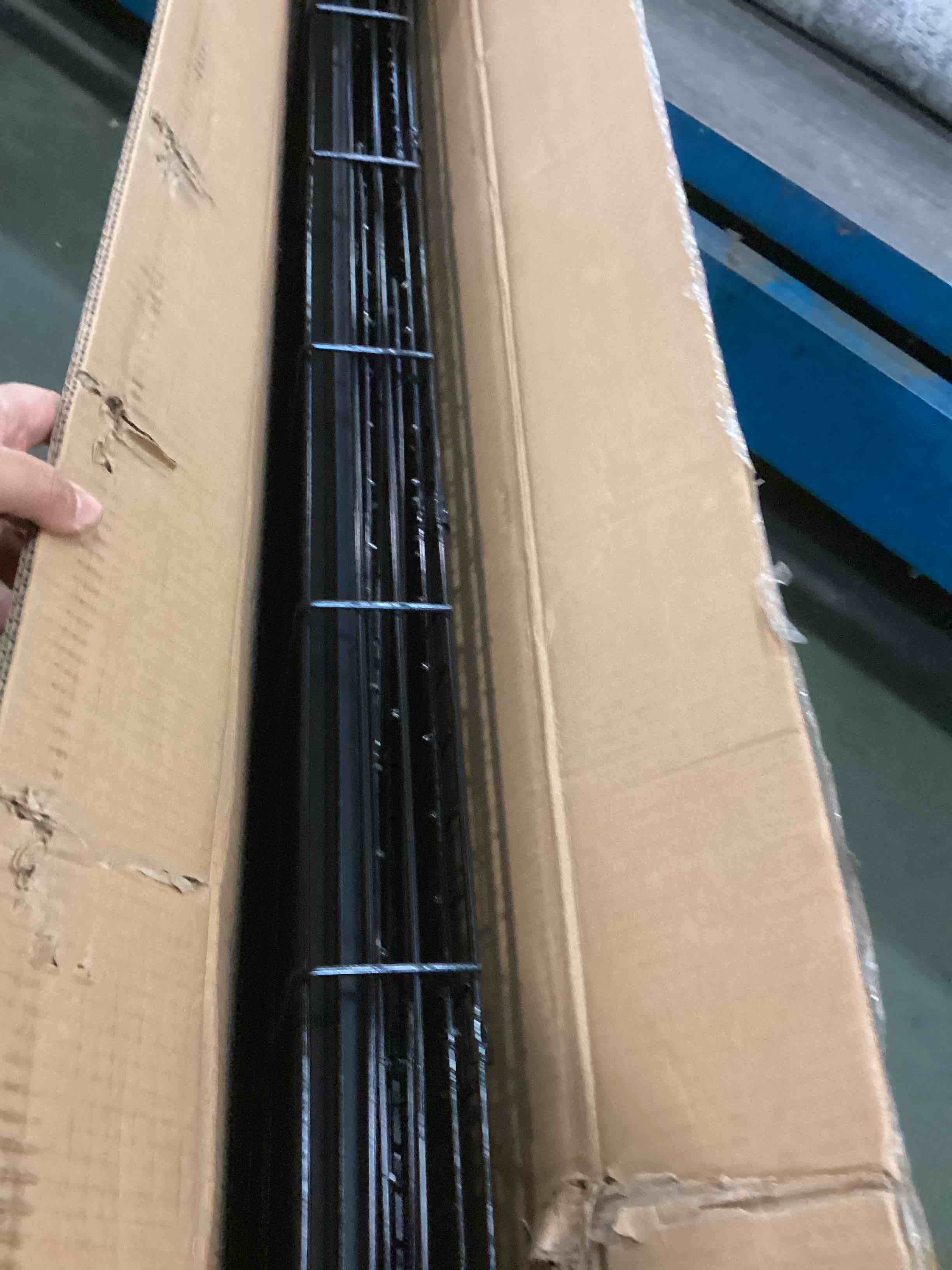 https://s3.amazonaws.com/lotting-images-prod/bidfta/GRN5890109_1706375586624.jpeg