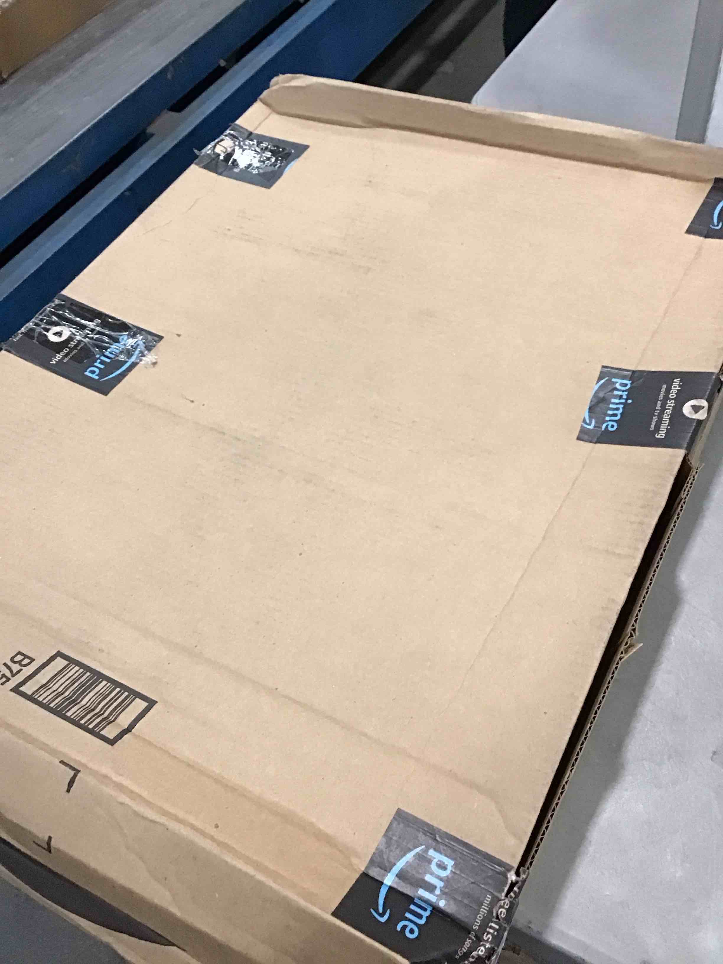 https://s3.amazonaws.com/lotting-images-prod/bidfta/GRN5890636_1706971300580.jpeg