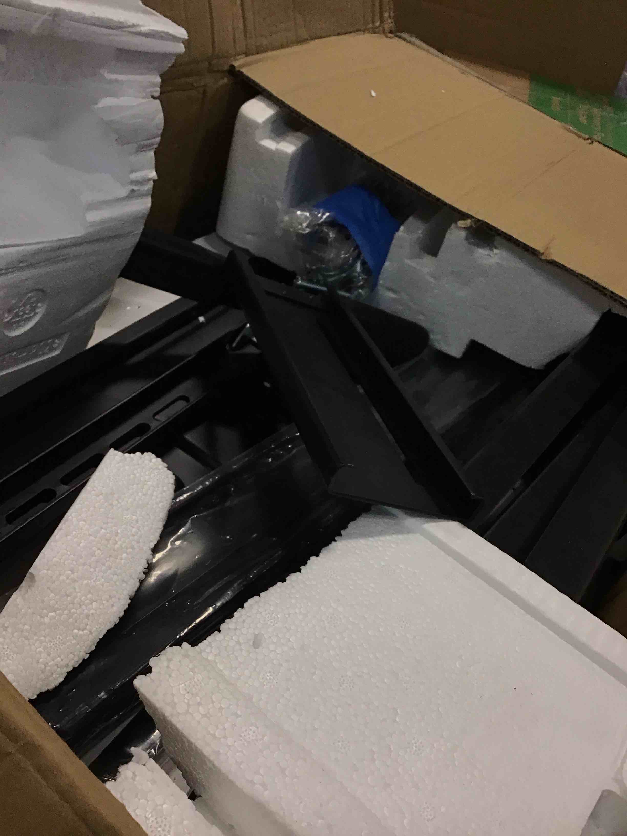 https://s3.amazonaws.com/lotting-images-prod/bidfta/GRN5890639_1706971598553.jpeg