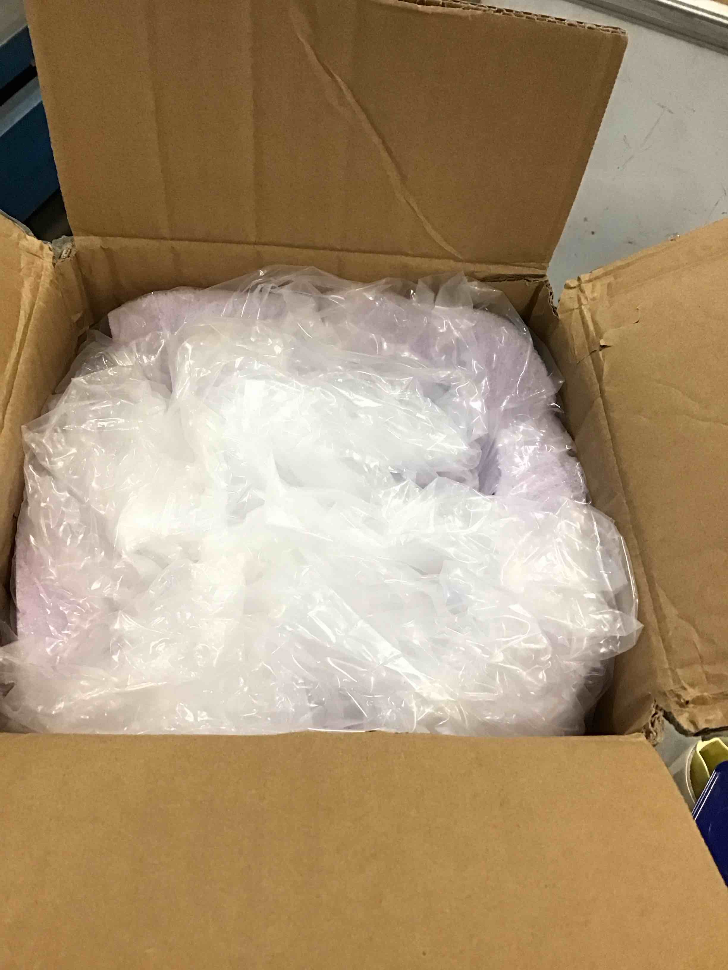 https://s3.amazonaws.com/lotting-images-prod/bidfta/GRN5890647_1706972187615.jpeg