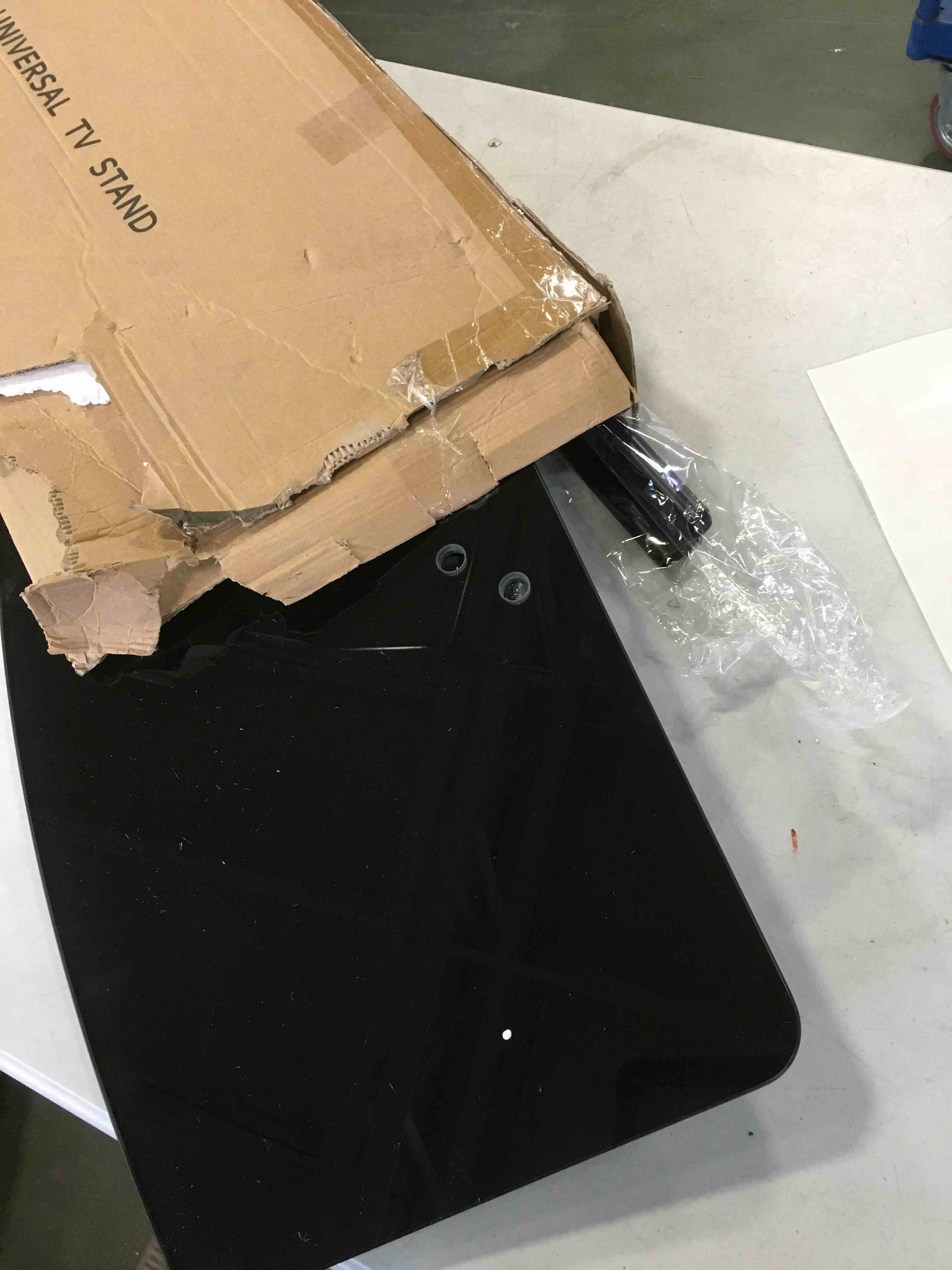 https://s3.amazonaws.com/lotting-images-prod/bidfta/GRN5891016_1705609702787.jpeg