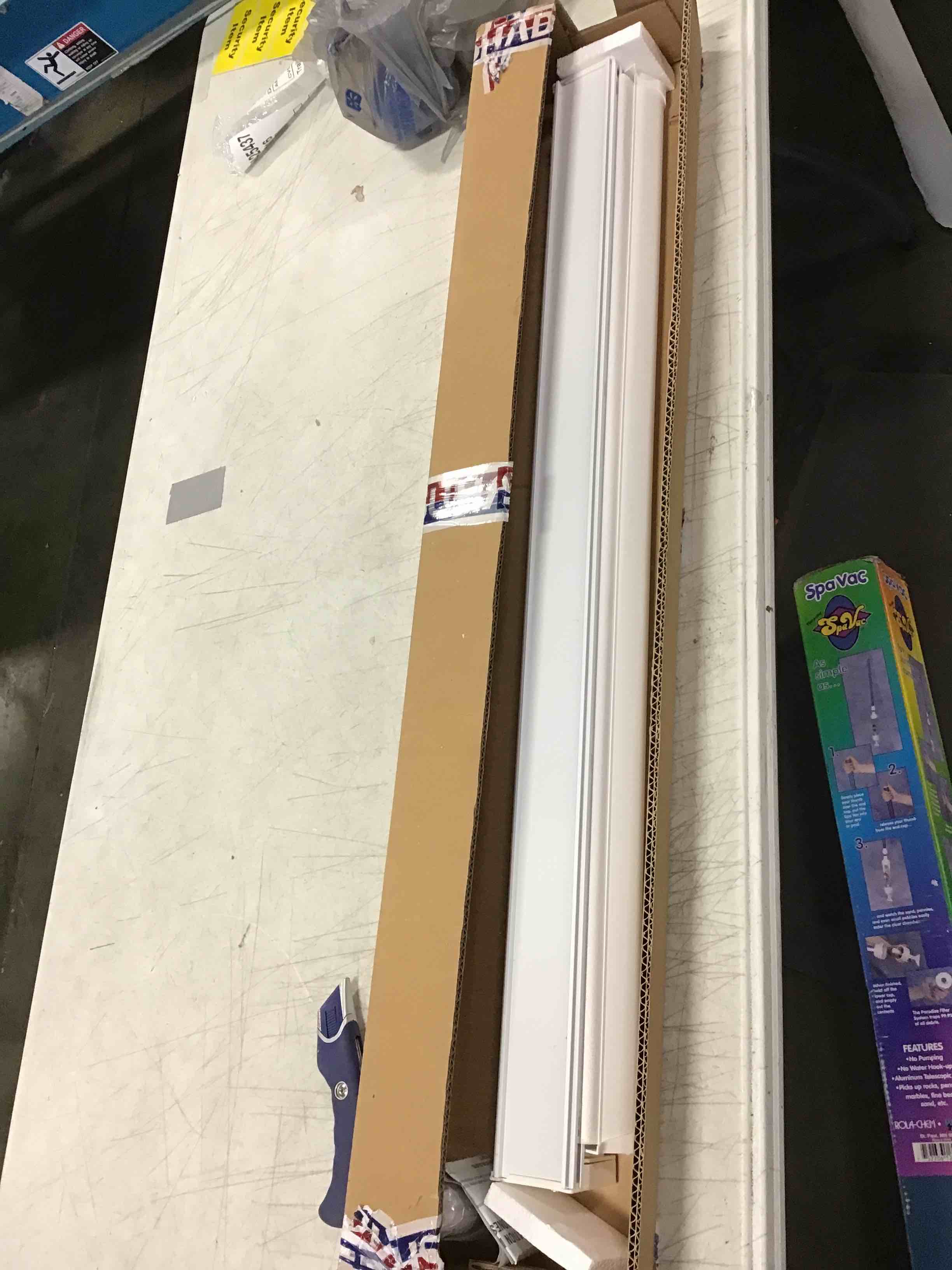 https://s3.amazonaws.com/lotting-images-prod/bidfta/GRN5891225_1706108280004.jpeg