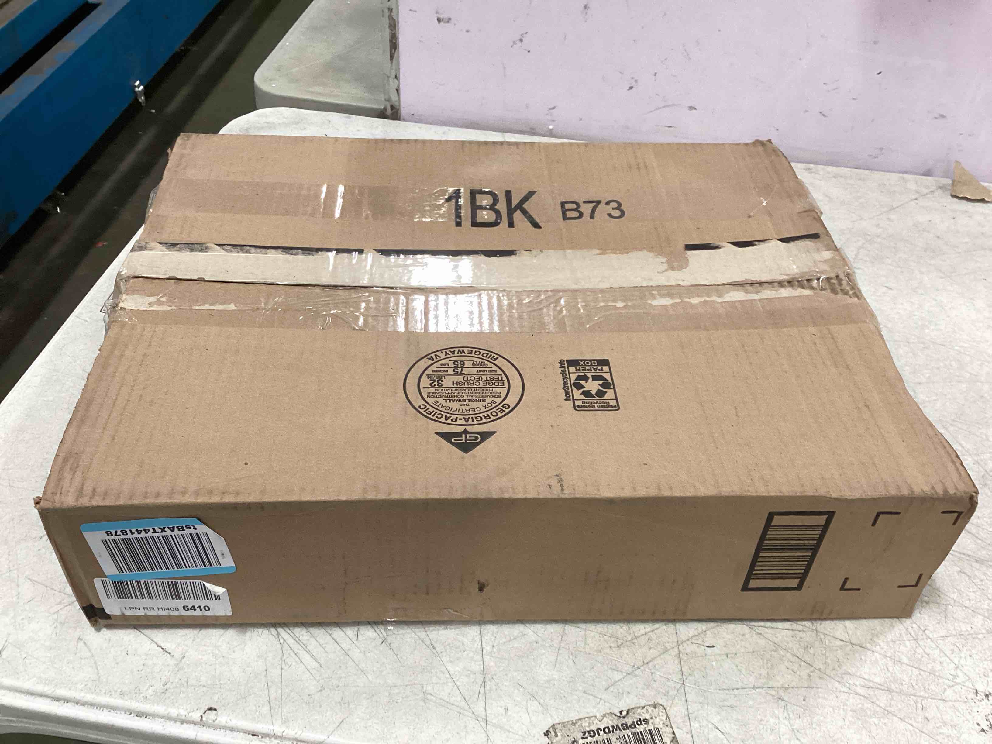 https://s3.amazonaws.com/lotting-images-prod/bidfta/GRN5891629_1706370192928.jpeg