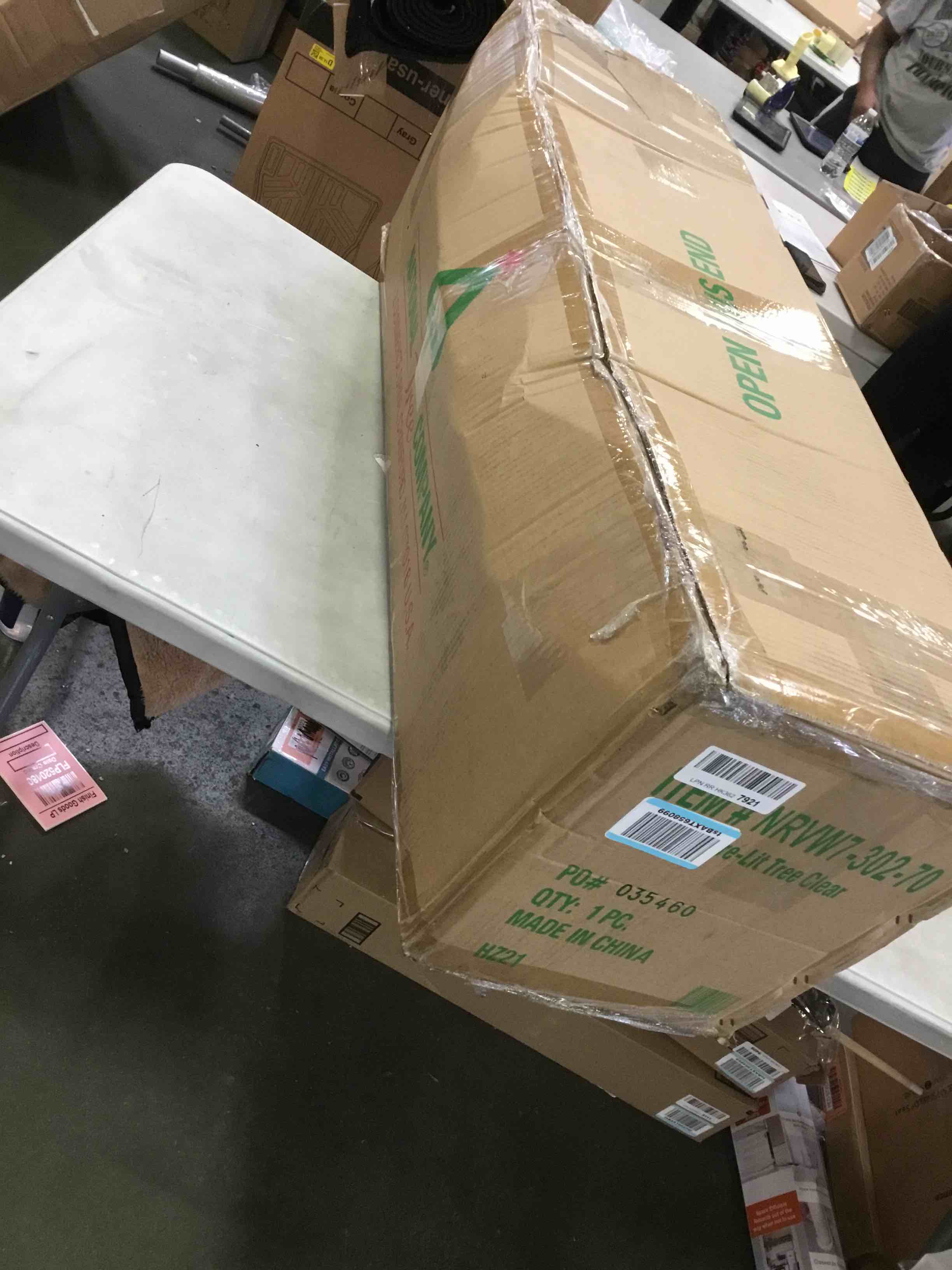 https://s3.amazonaws.com/lotting-images-prod/bidfta/GRN5891808_1706817912247.jpeg