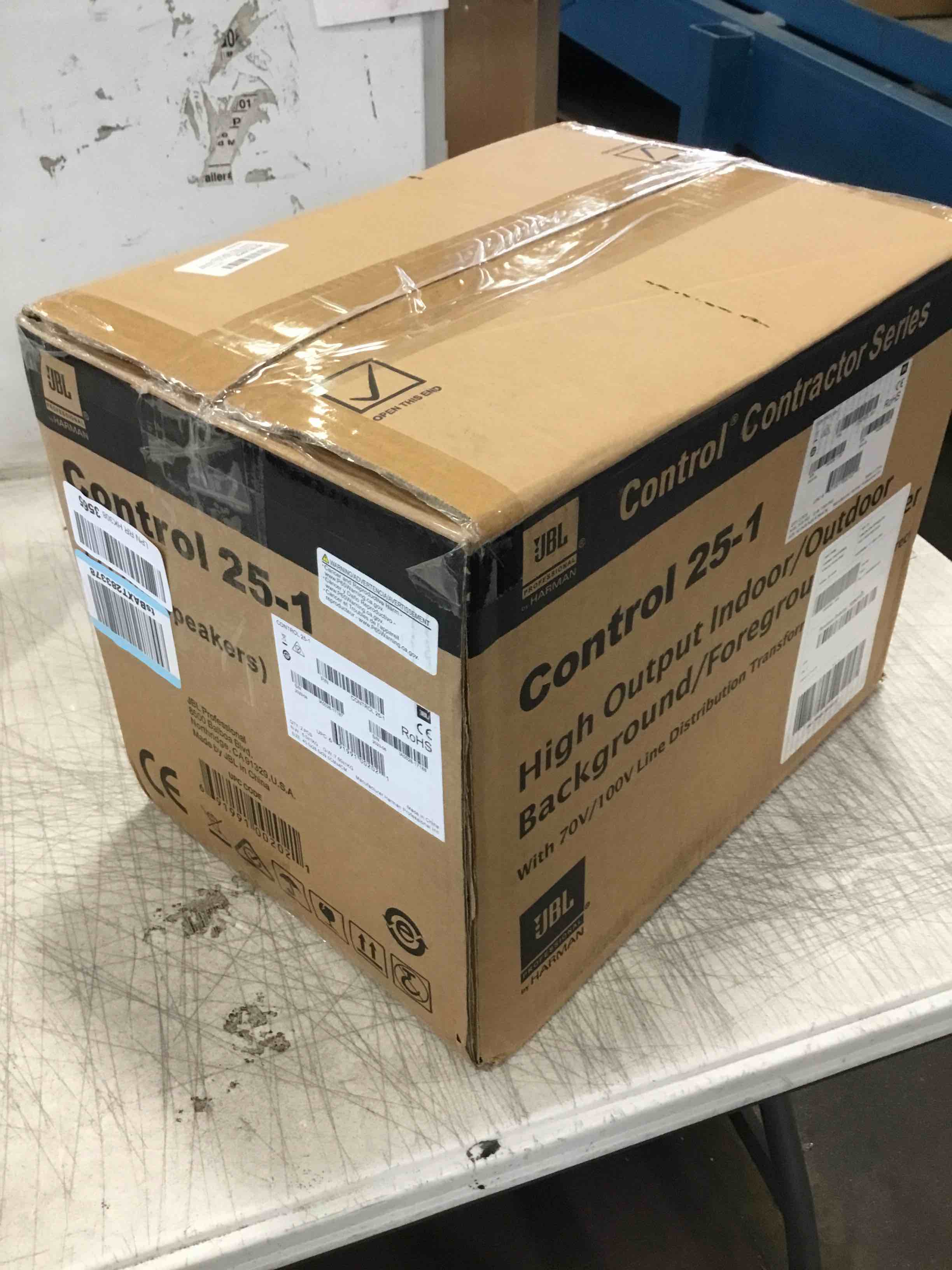 https://s3.amazonaws.com/lotting-images-prod/bidfta/GRN5891981_1706971142608.jpeg