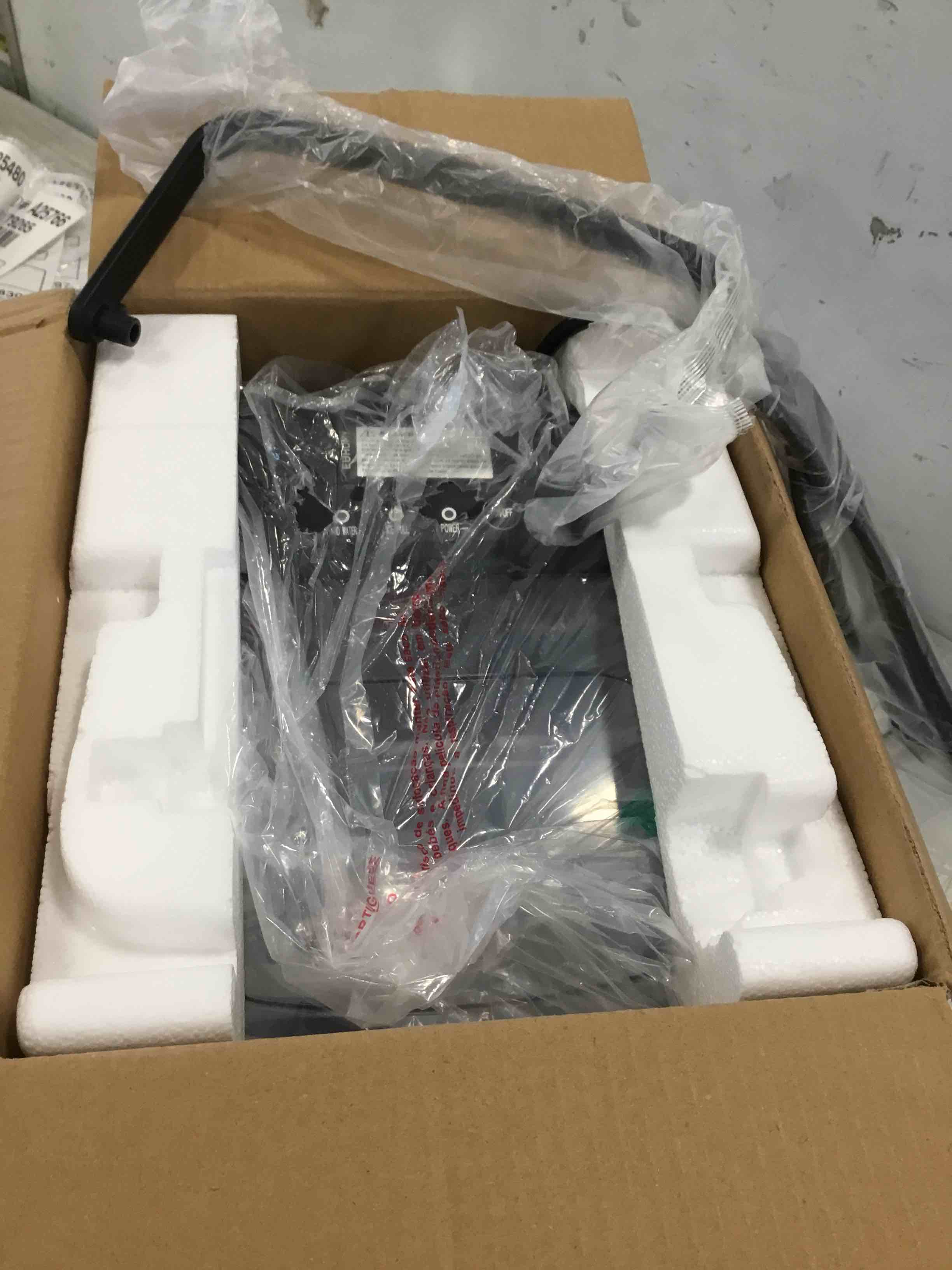 https://s3.amazonaws.com/lotting-images-prod/bidfta/GRN5892097_1706990279837.jpeg