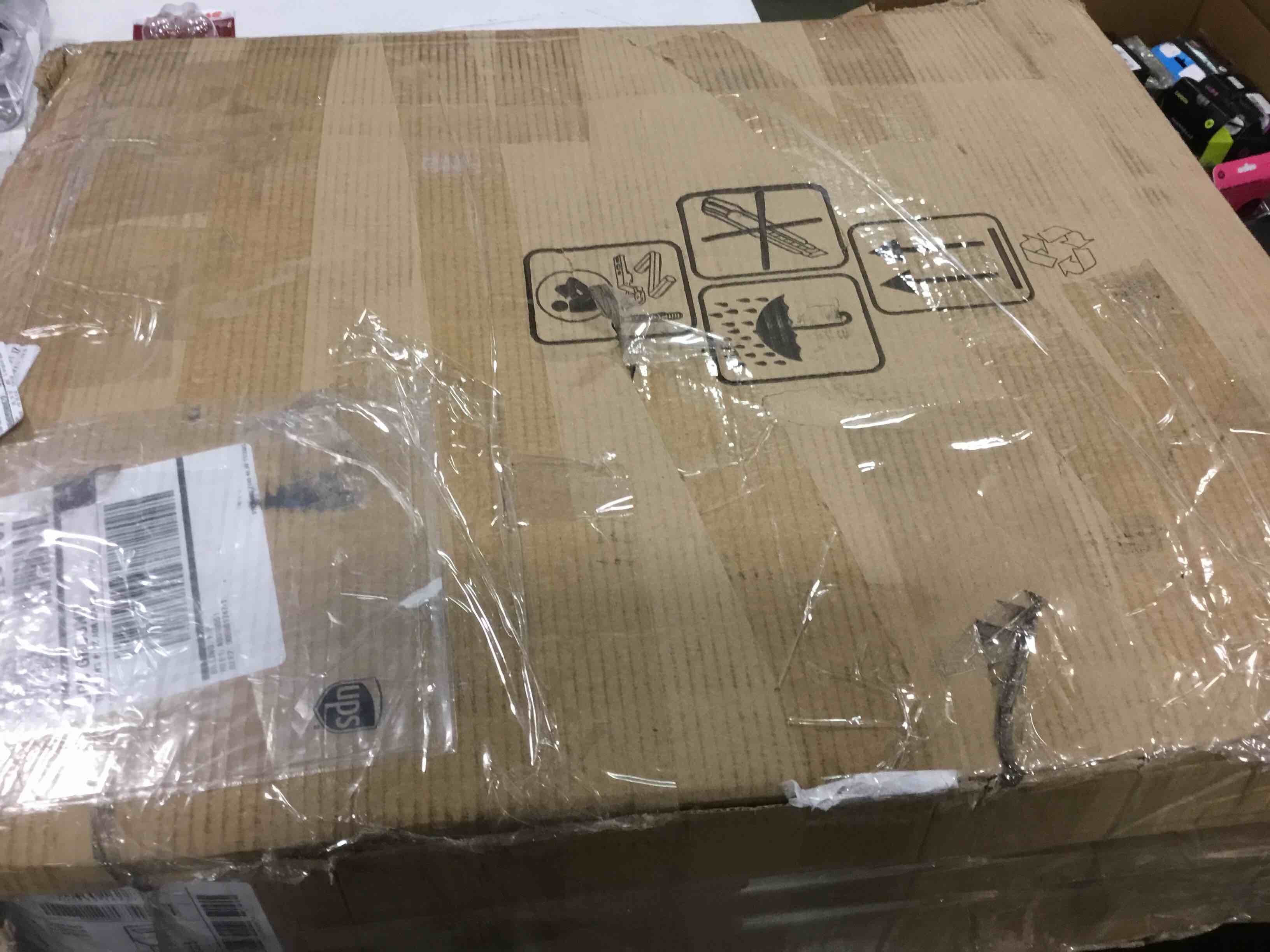 https://s3.amazonaws.com/lotting-images-prod/bidfta/GRN5894142_1705583132672.jpeg