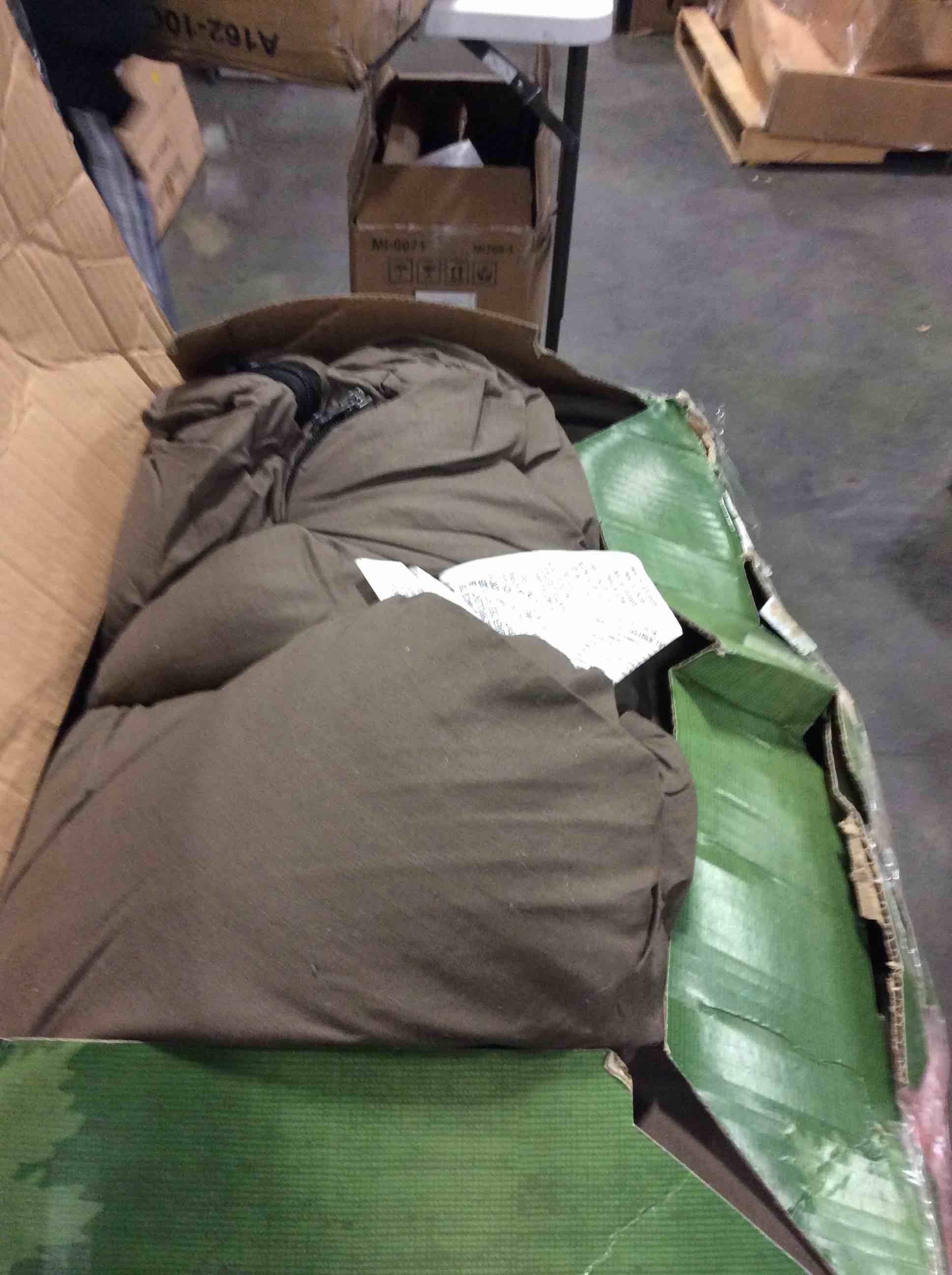 https://s3.amazonaws.com/lotting-images-prod/bidfta/GRN5897478_1706014647259.jpeg