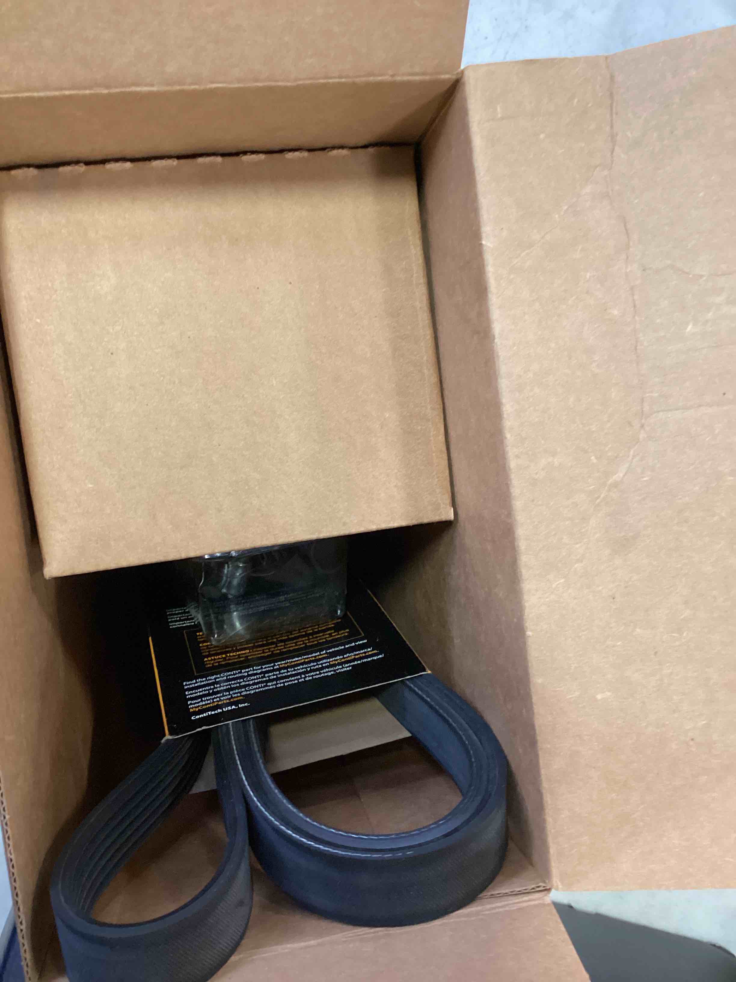 https://s3.amazonaws.com/lotting-images-prod/bidfta/GRN5897691_1706198952504.jpeg