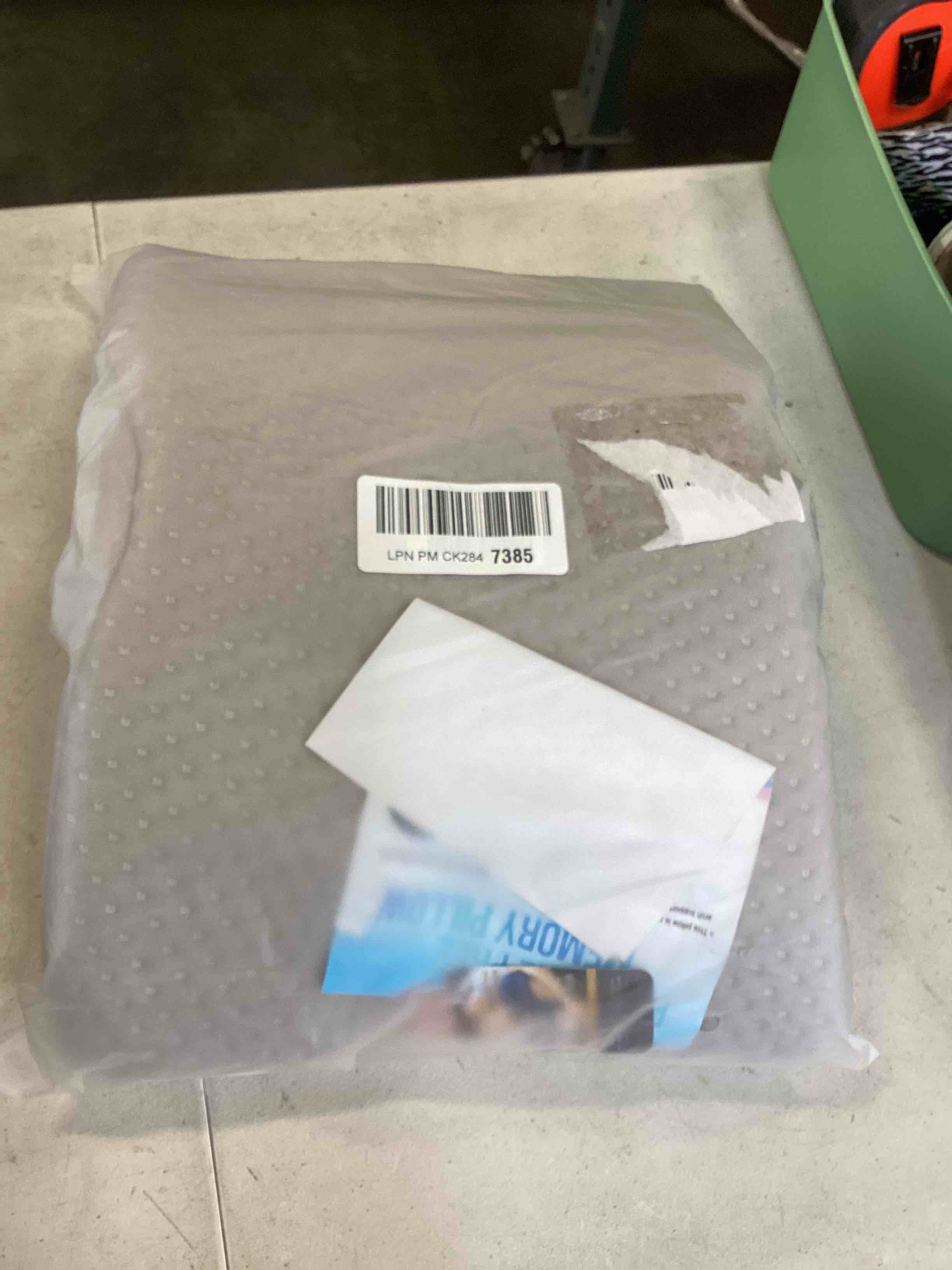 https://s3.amazonaws.com/lotting-images-prod/bidfta/GRN5898259_1706806468951.jpeg