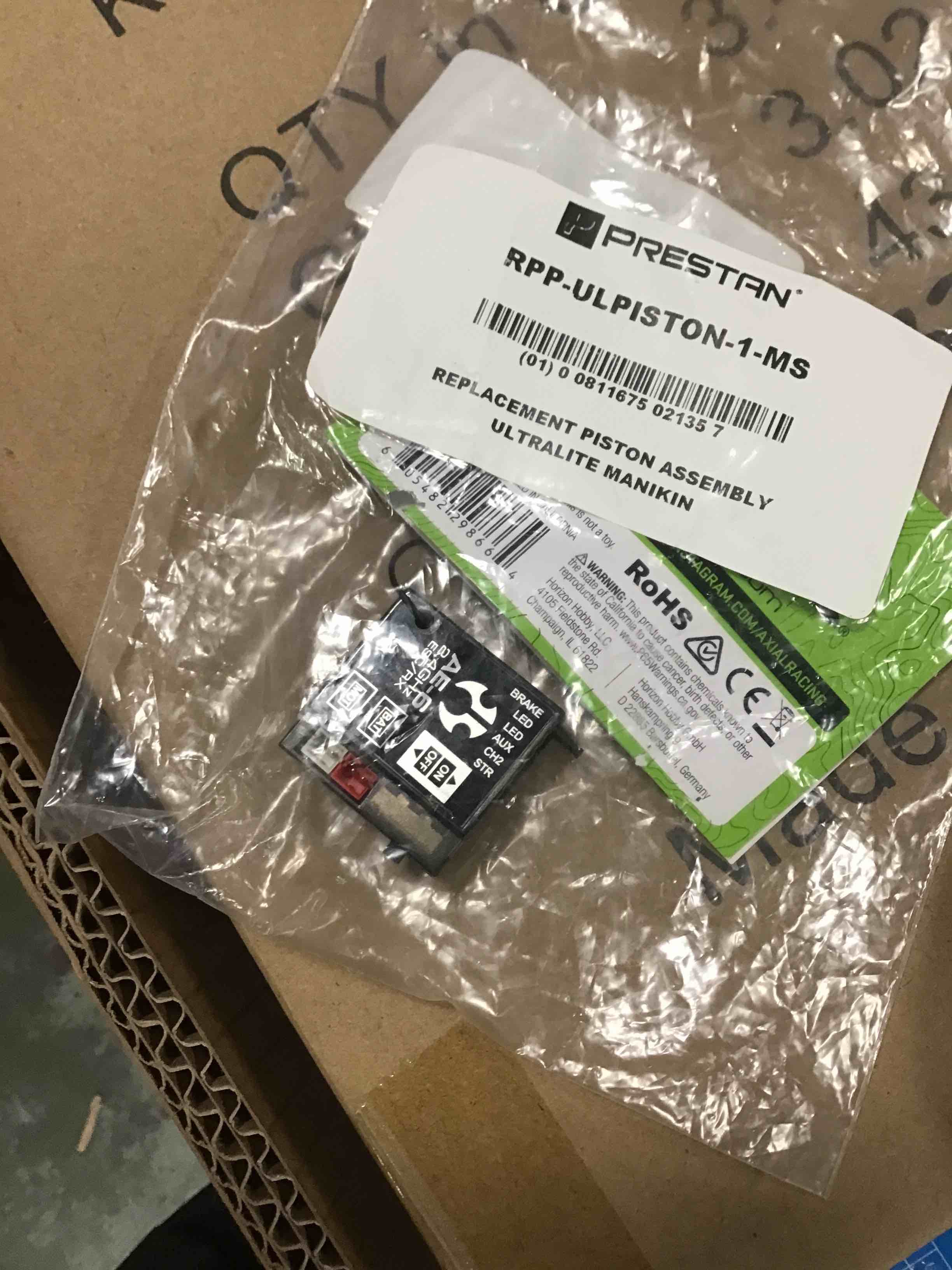 https://s3.amazonaws.com/lotting-images-prod/bidfta/GRN5899164_1706532501216.jpeg