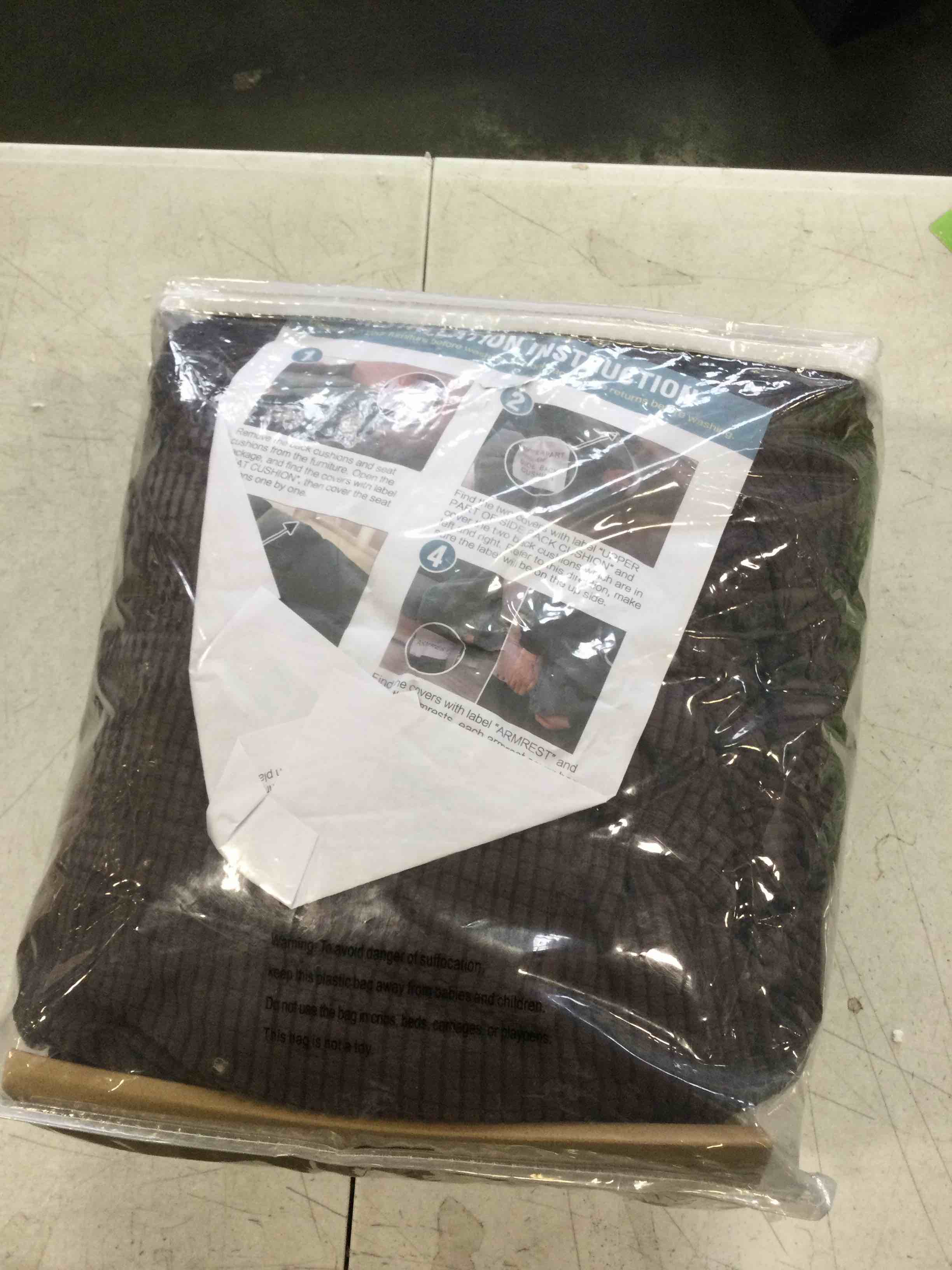 https://s3.amazonaws.com/lotting-images-prod/bidfta/GRN5912733_1711554892807.jpeg