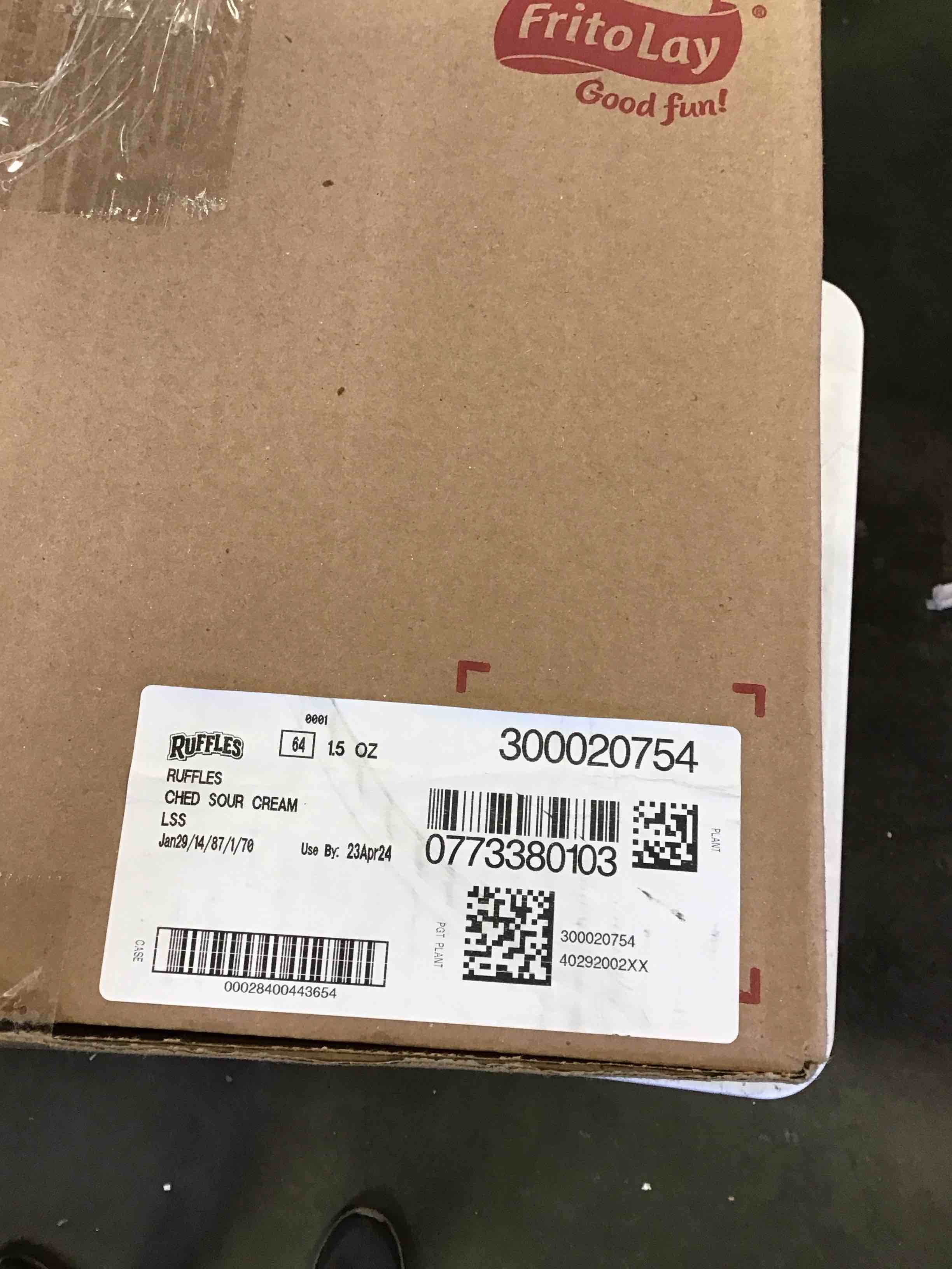 https://s3.amazonaws.com/lotting-images-prod/bidfta/GRN5912879_1711637318595.jpeg