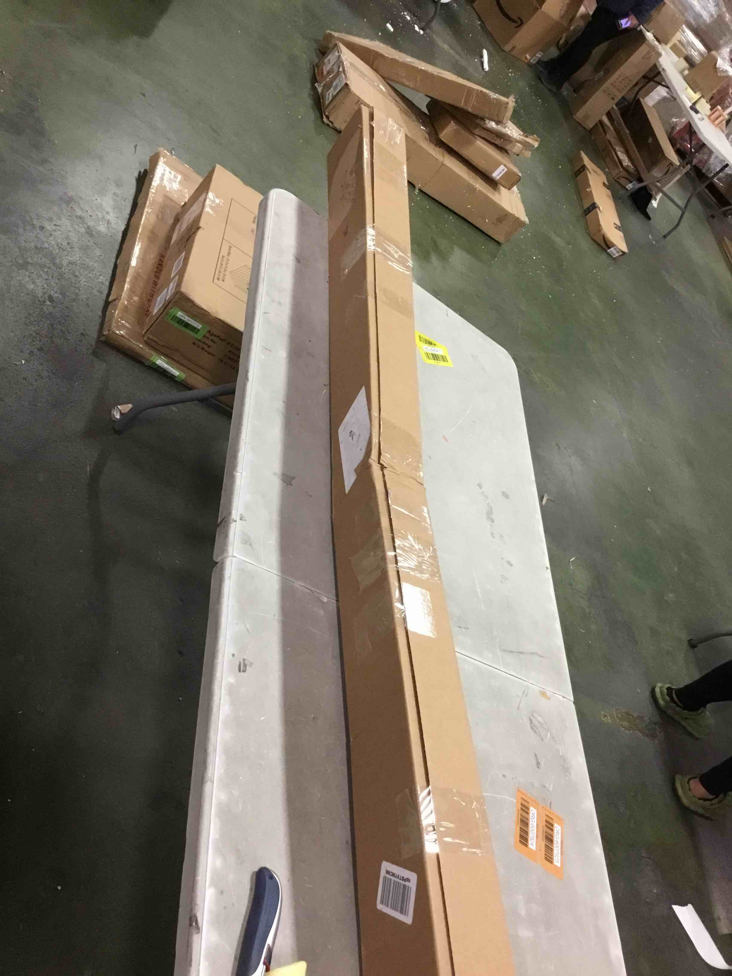 https://s3.amazonaws.com/lotting-images-prod/bidfta/GRN5913120_1712234880069.jpeg