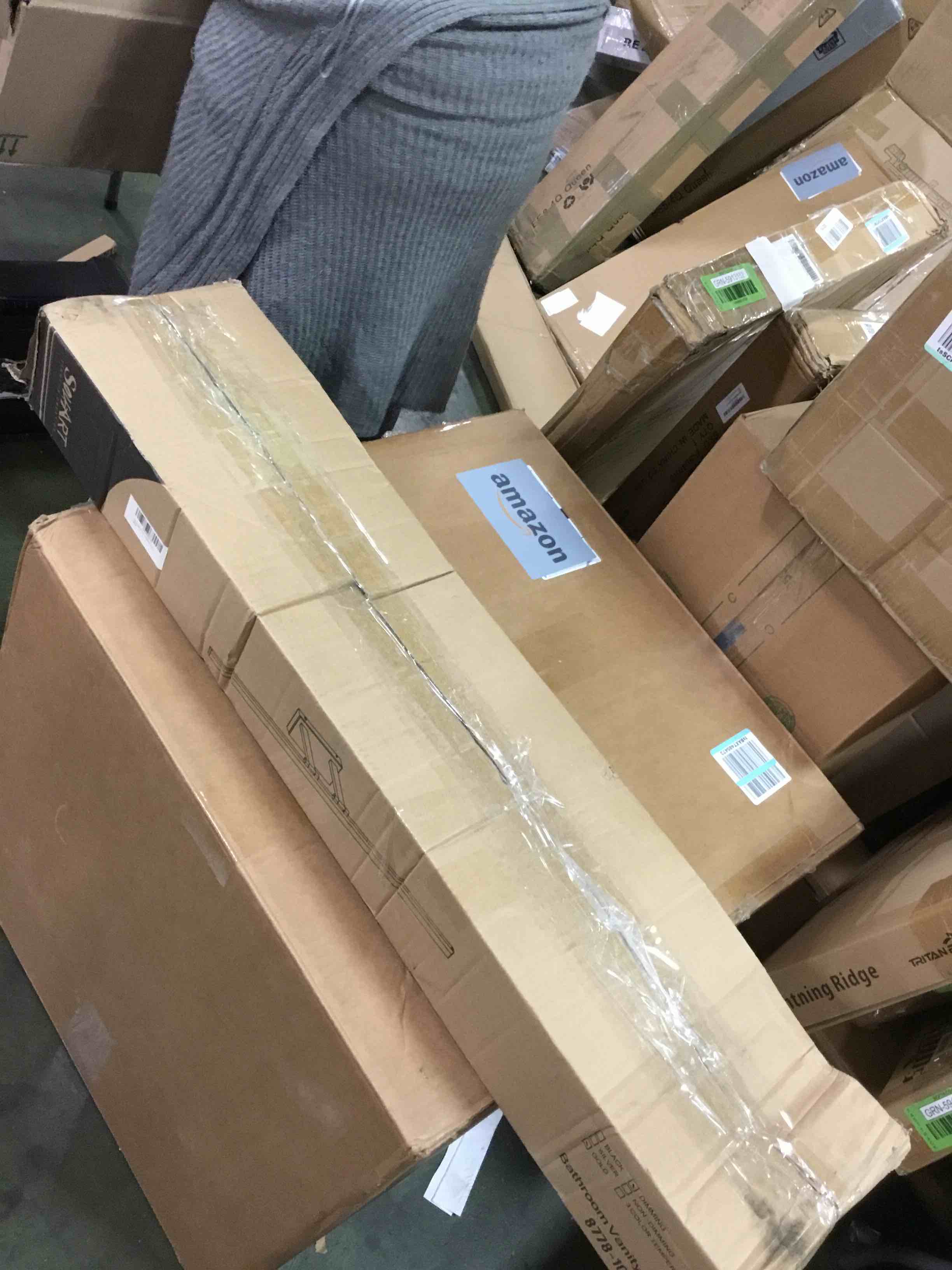 https://s3.amazonaws.com/lotting-images-prod/bidfta/GRN5913156_1712255588341.jpeg