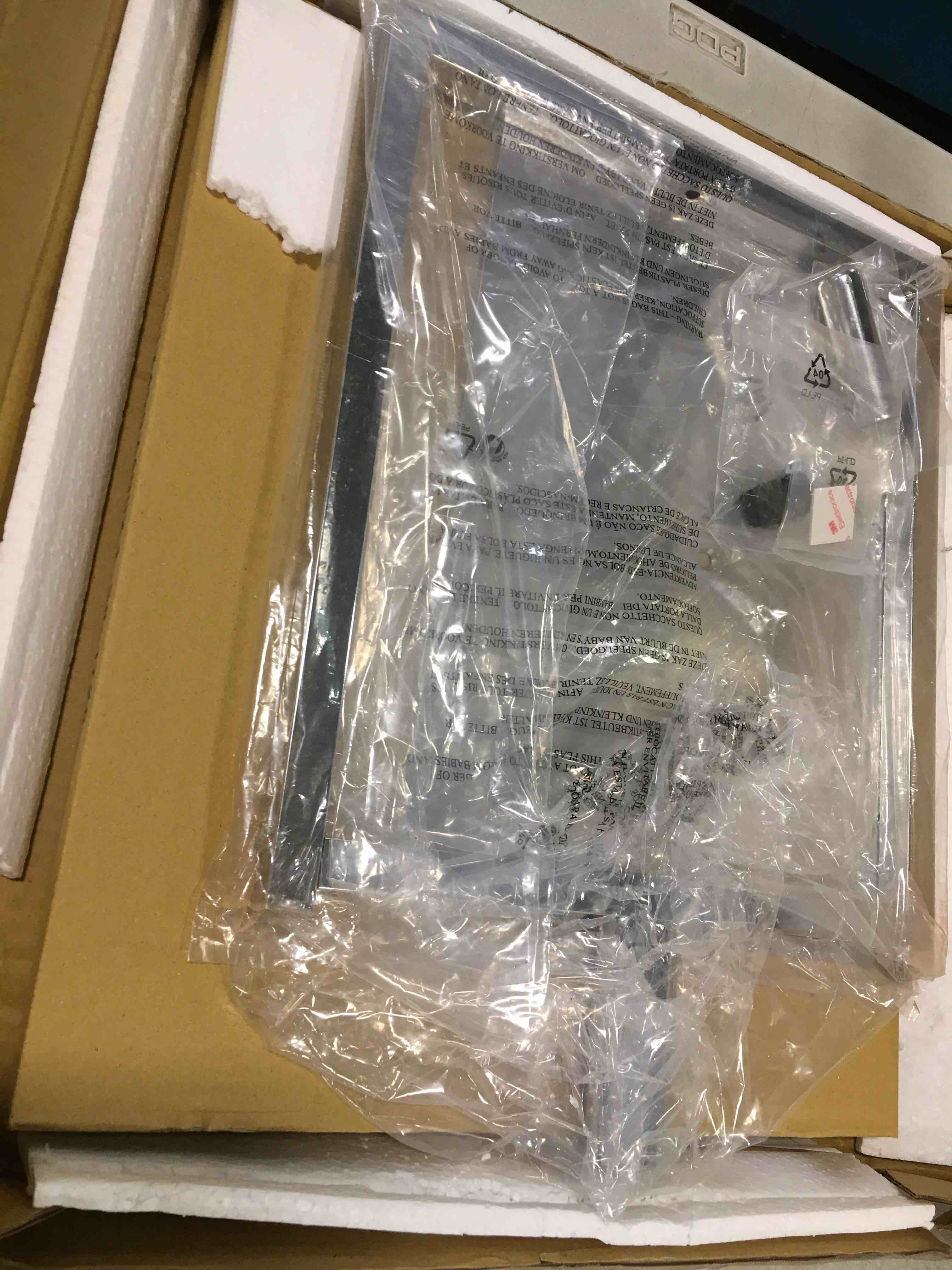 https://s3.amazonaws.com/lotting-images-prod/bidfta/GRN5915628_1711136297769.jpeg