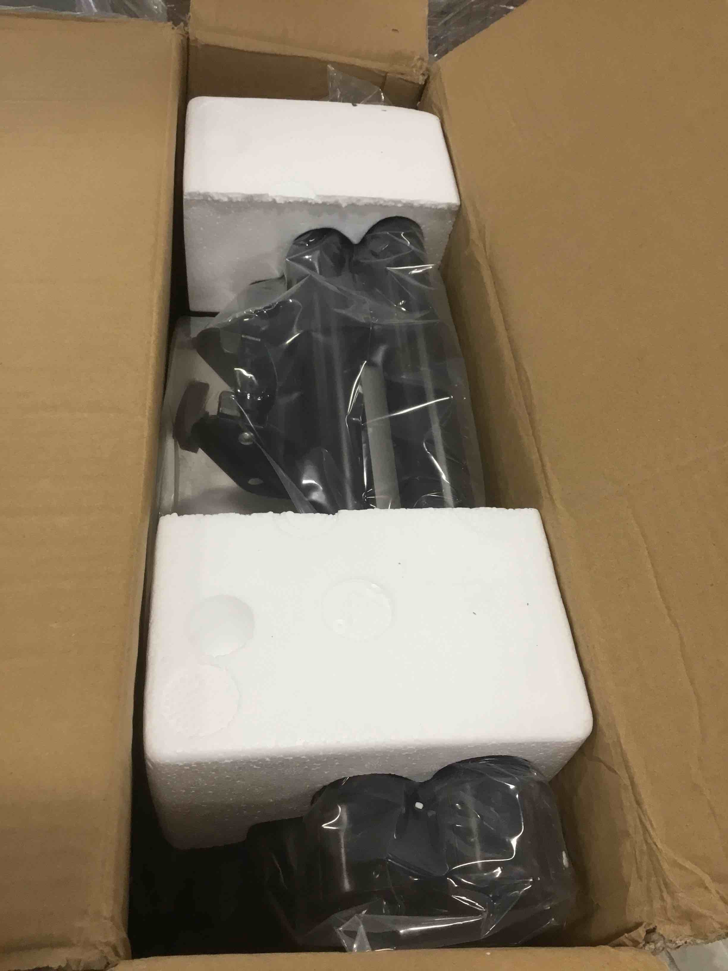 https://s3.amazonaws.com/lotting-images-prod/bidfta/GRN5920440_1711555494905.jpeg