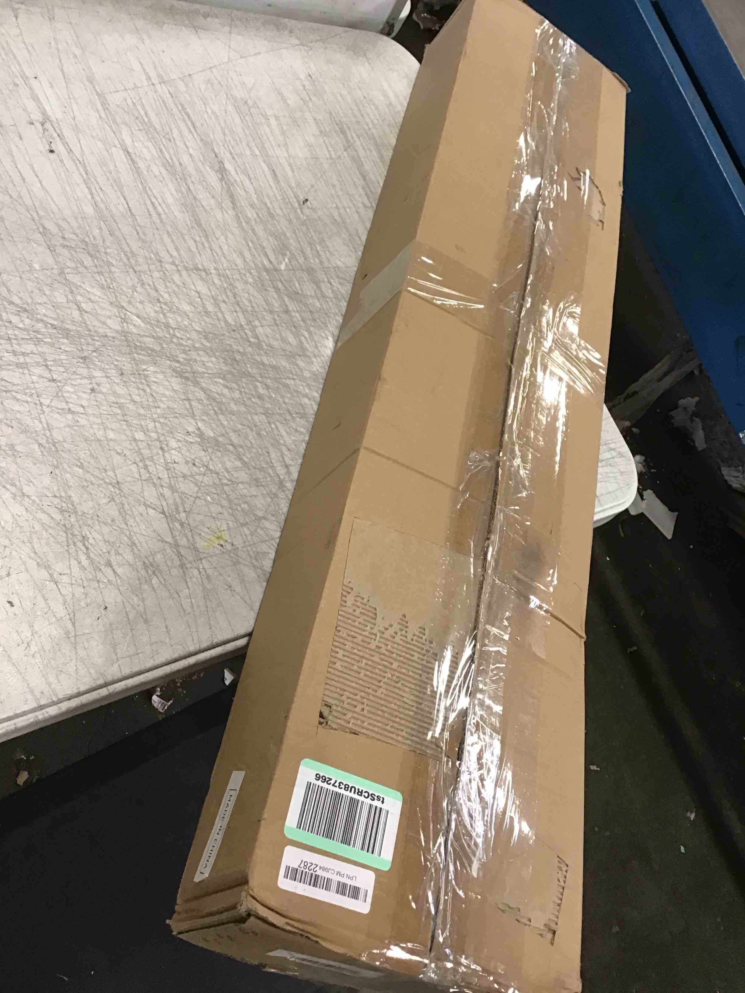 https://s3.amazonaws.com/lotting-images-prod/bidfta/GRN5921726_1711387526299.jpeg