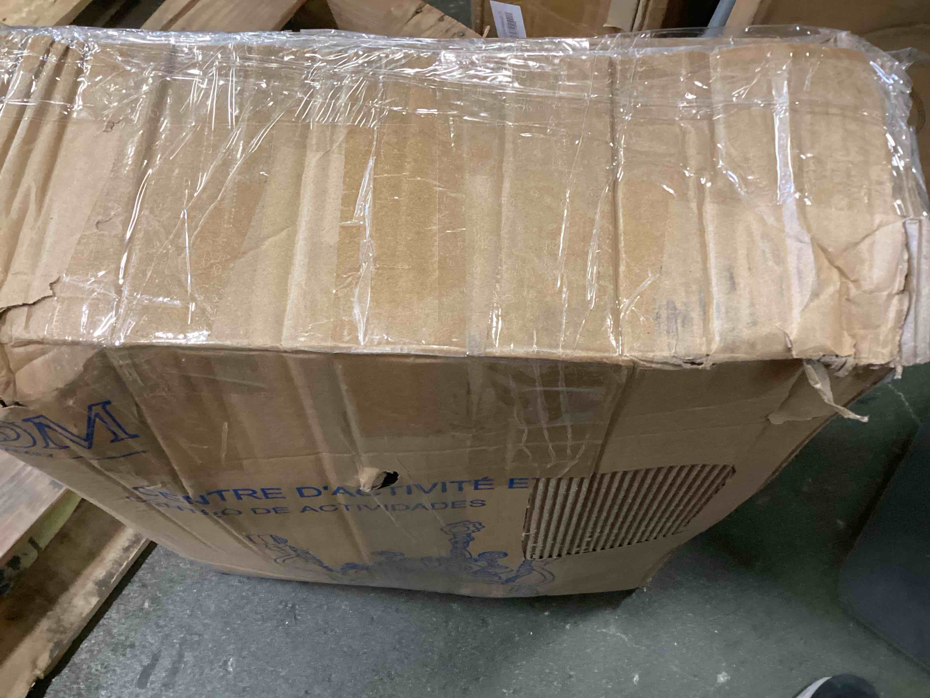 https://s3.amazonaws.com/lotting-images-prod/bidfta/GRN5925289_1710352000705.jpeg