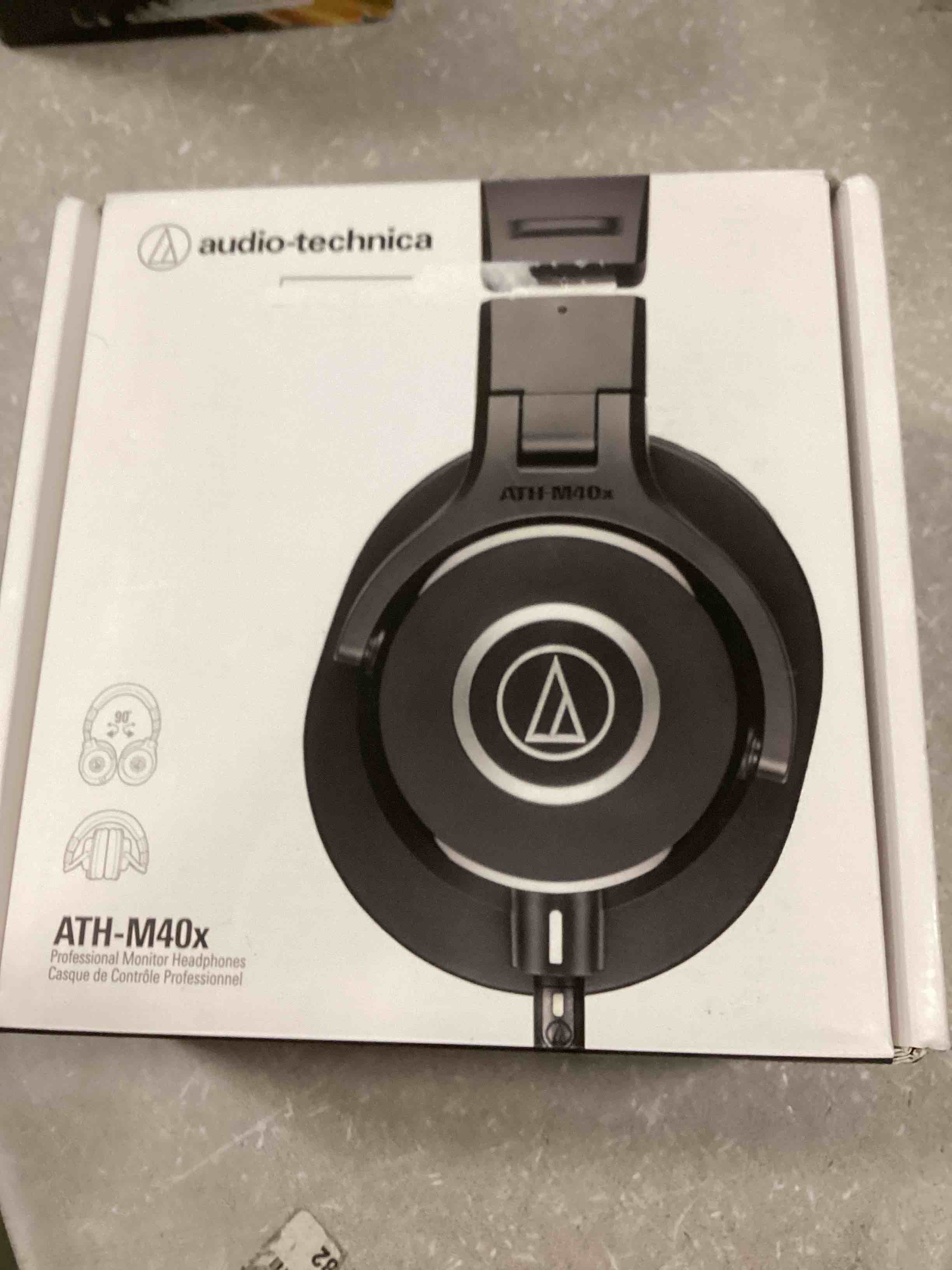 https://s3.amazonaws.com/lotting-images-prod/bidfta/GRN5925342_1710359725136.jpeg