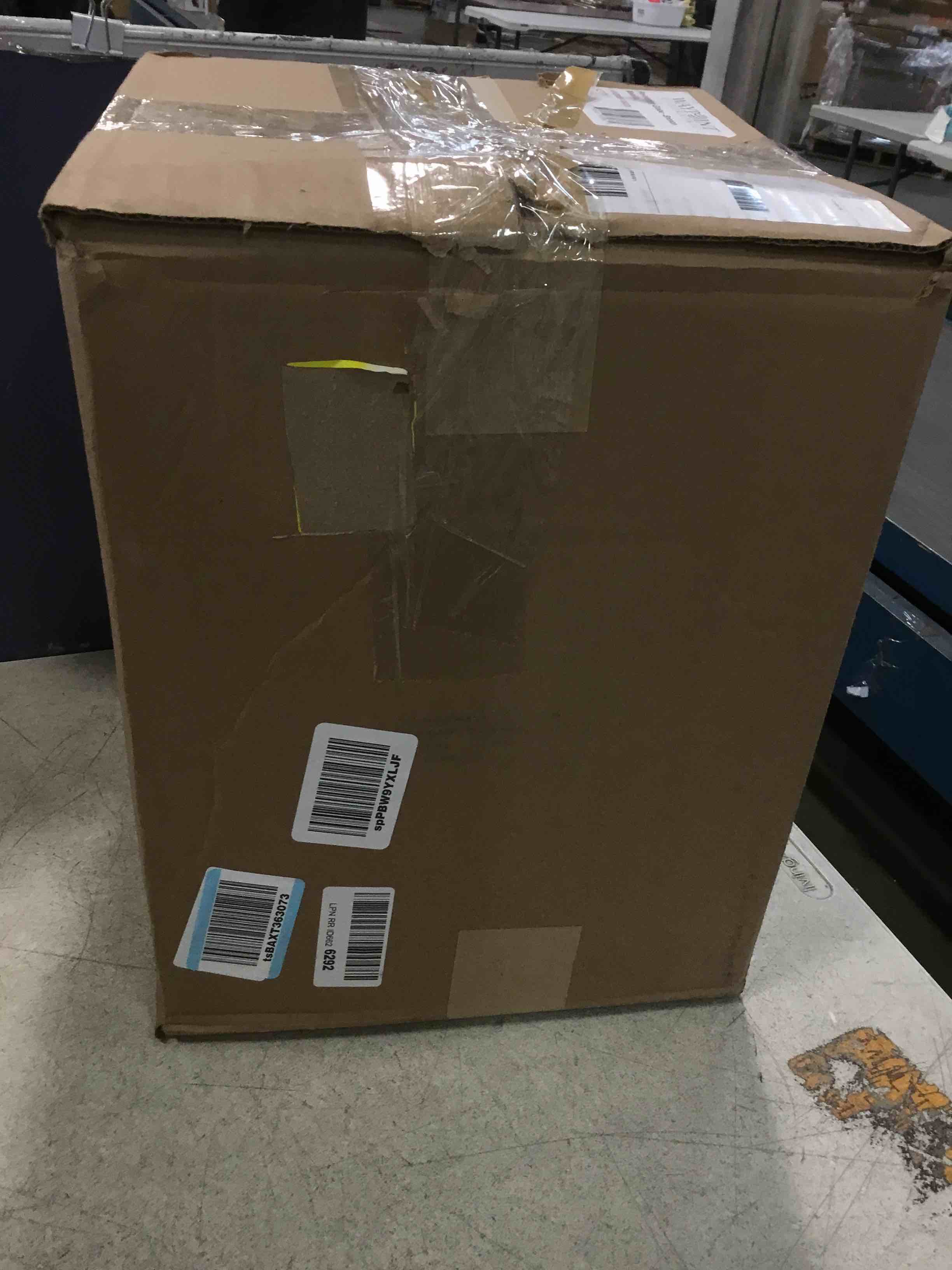https://s3.amazonaws.com/lotting-images-prod/bidfta/GRN5925954_1710003045005.jpeg