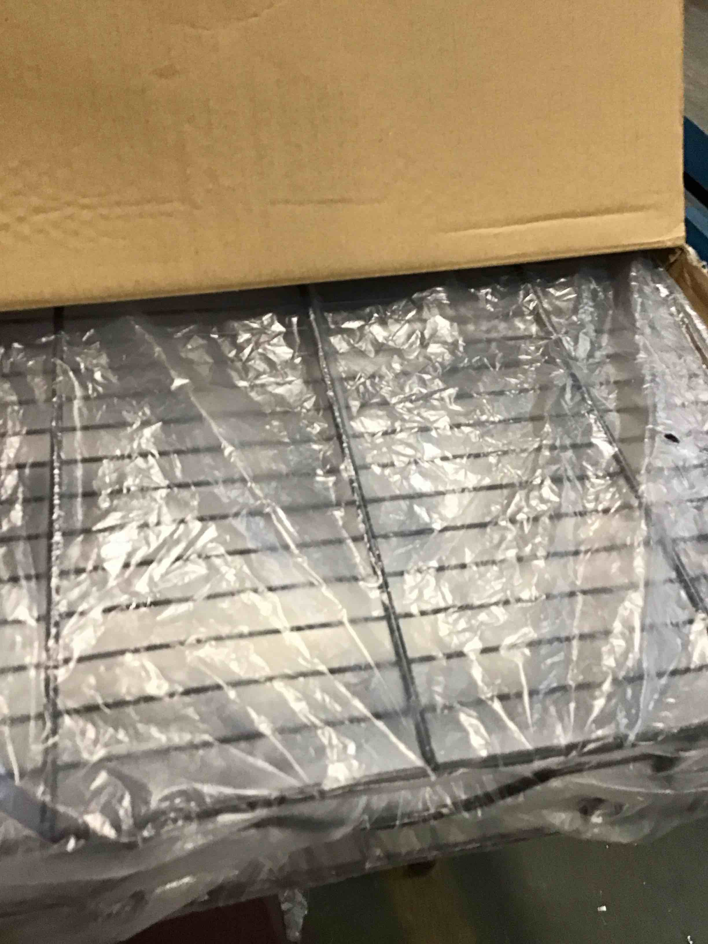 https://s3.amazonaws.com/lotting-images-prod/bidfta/GRN5926520_1710339917535.jpeg