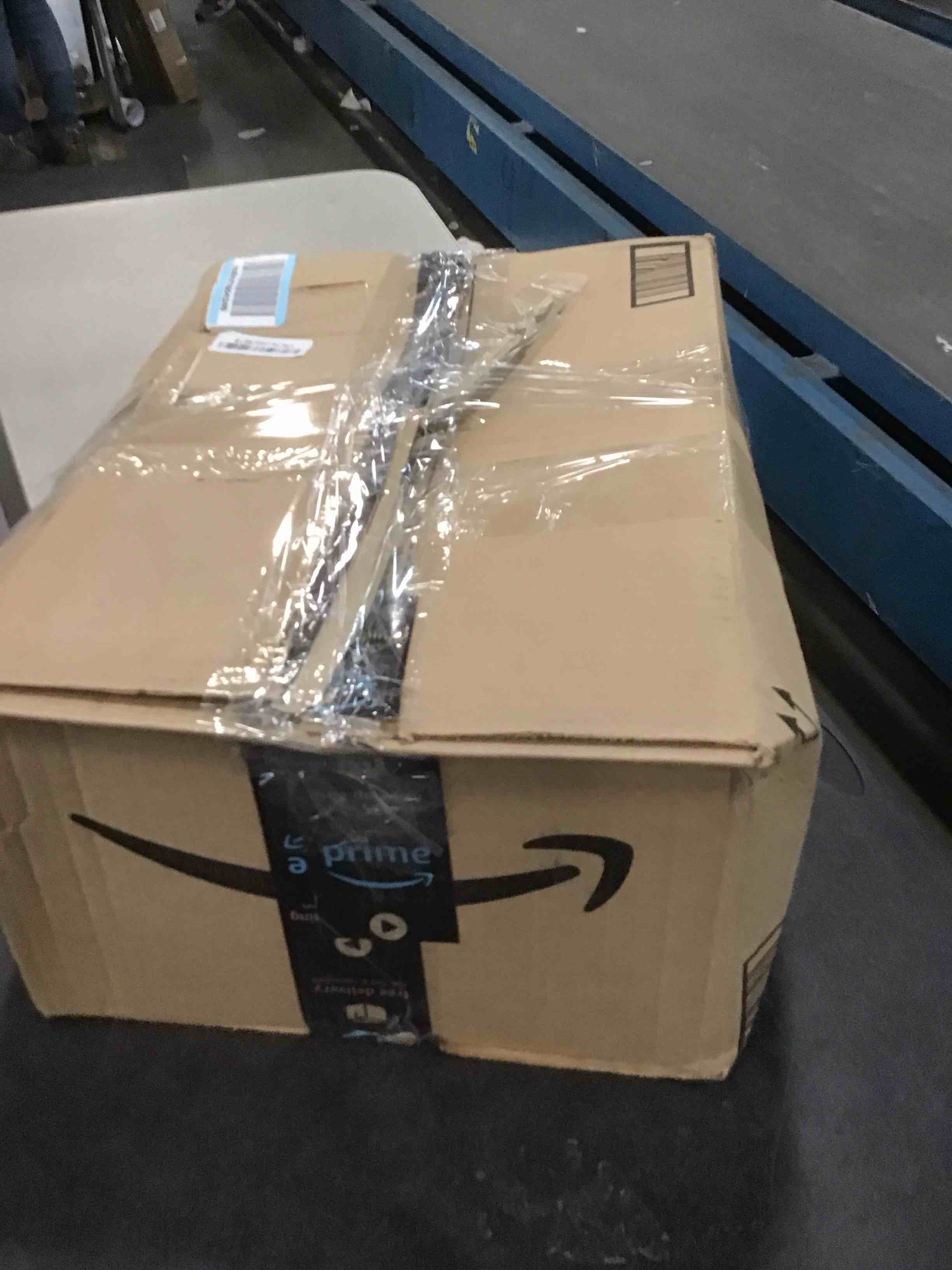 https://s3.amazonaws.com/lotting-images-prod/bidfta/GRN5926604_1710352953908.jpeg