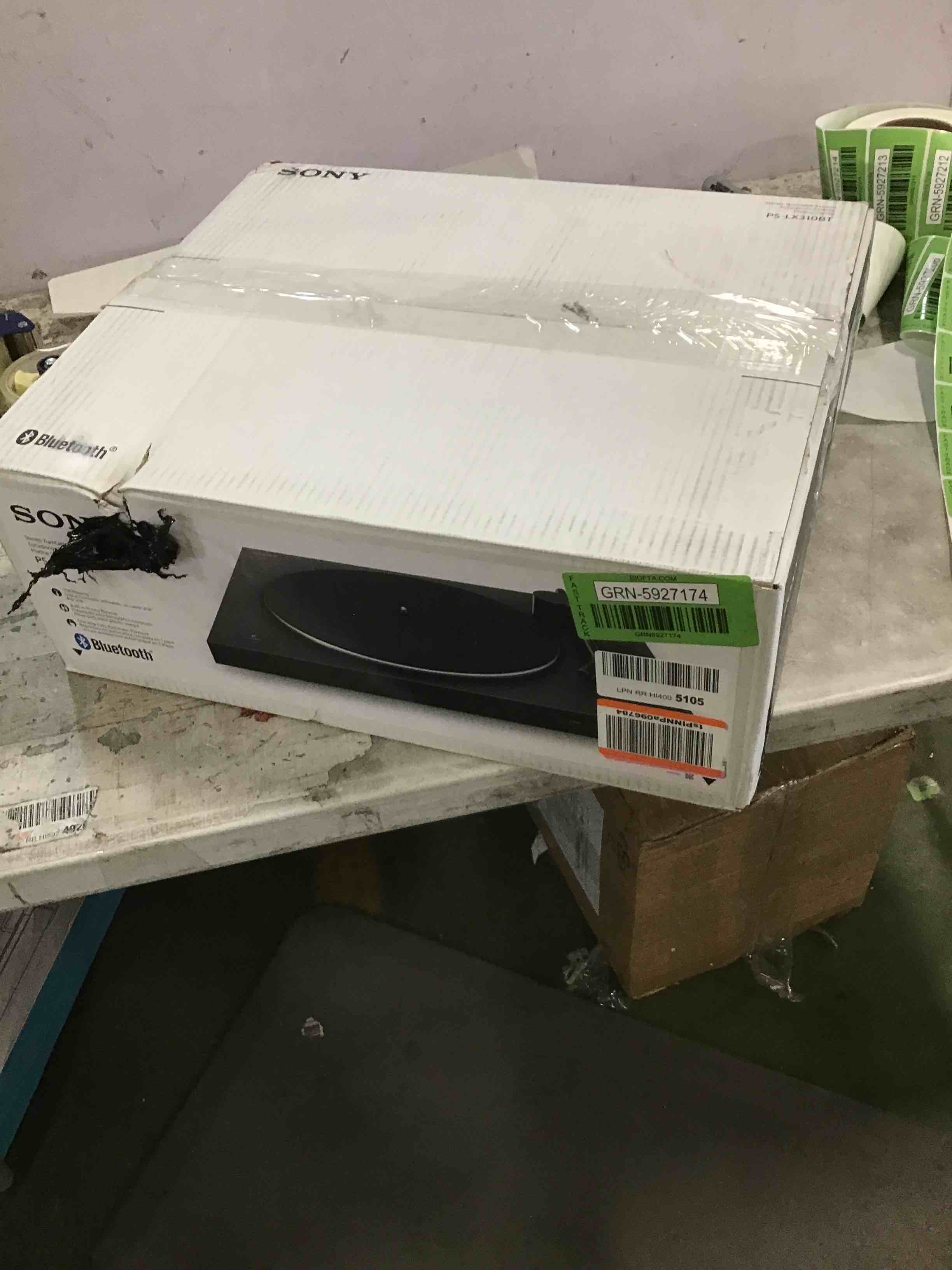 https://s3.amazonaws.com/lotting-images-prod/bidfta/GRN5927174_1710251155546.jpeg