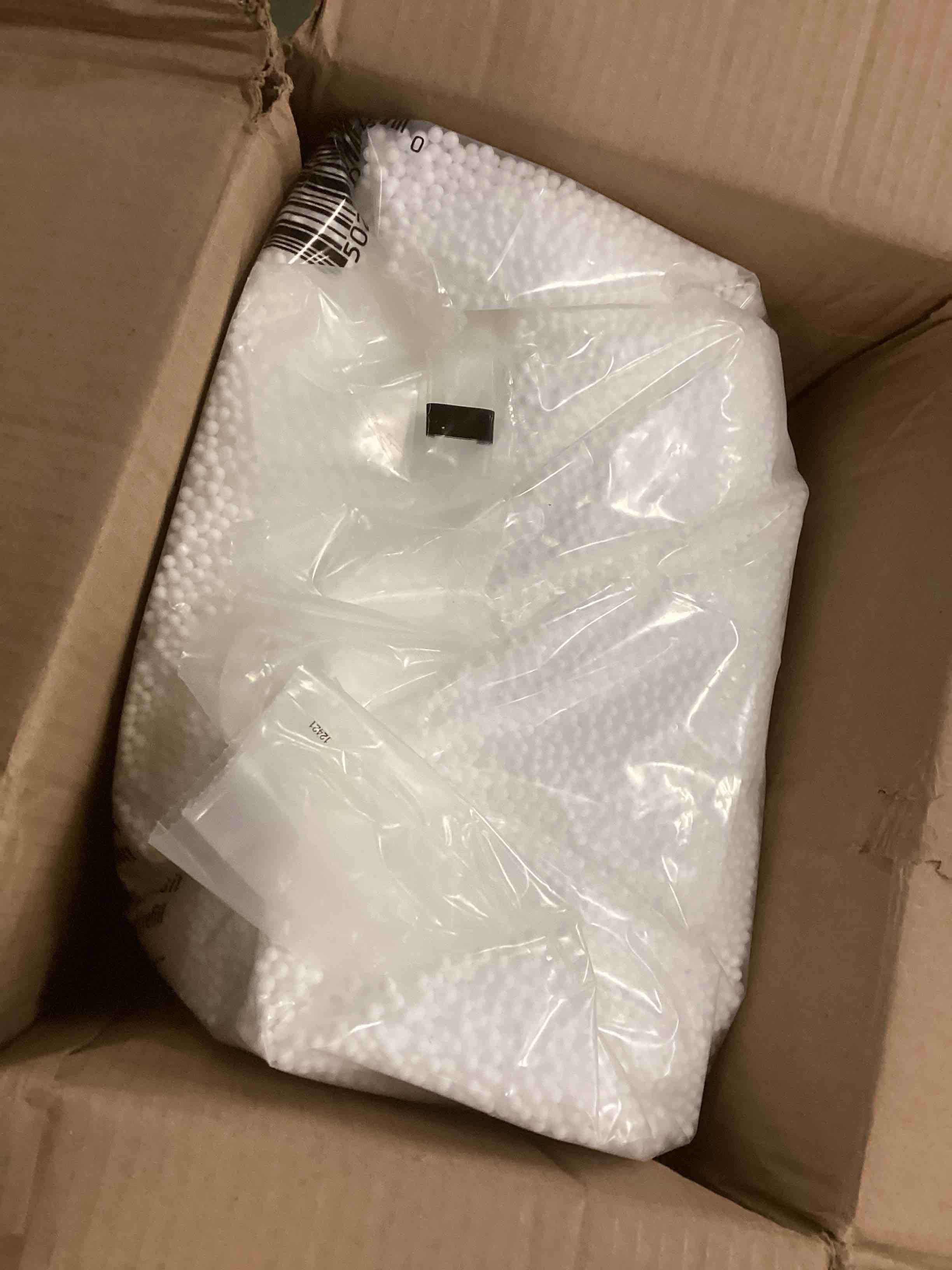 https://s3.amazonaws.com/lotting-images-prod/bidfta/GRN5927588_1710848337265.jpeg