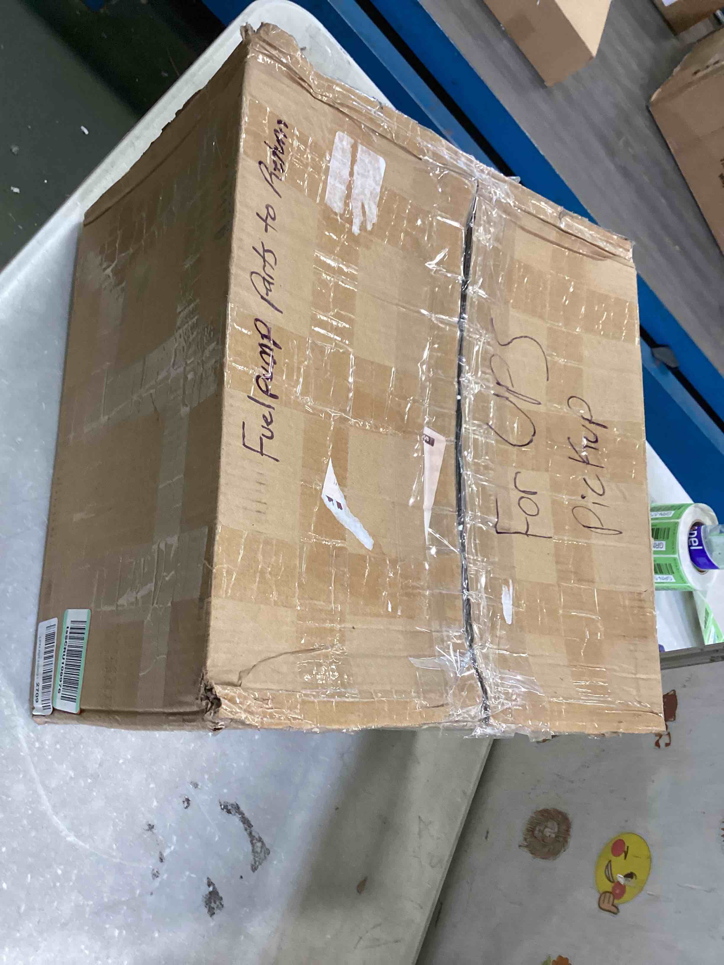 https://s3.amazonaws.com/lotting-images-prod/bidfta/GRN5927704_1710862010820.jpeg