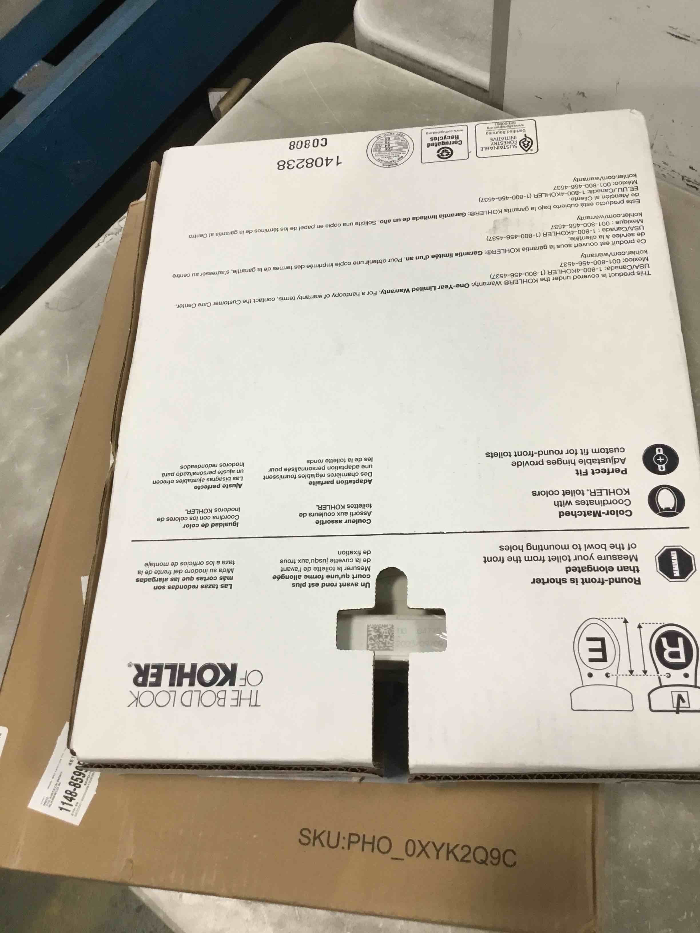 Assortment of Round Bowl Seats, fits all round toilets, (Different styles, colors and different sizes, from different brands) 