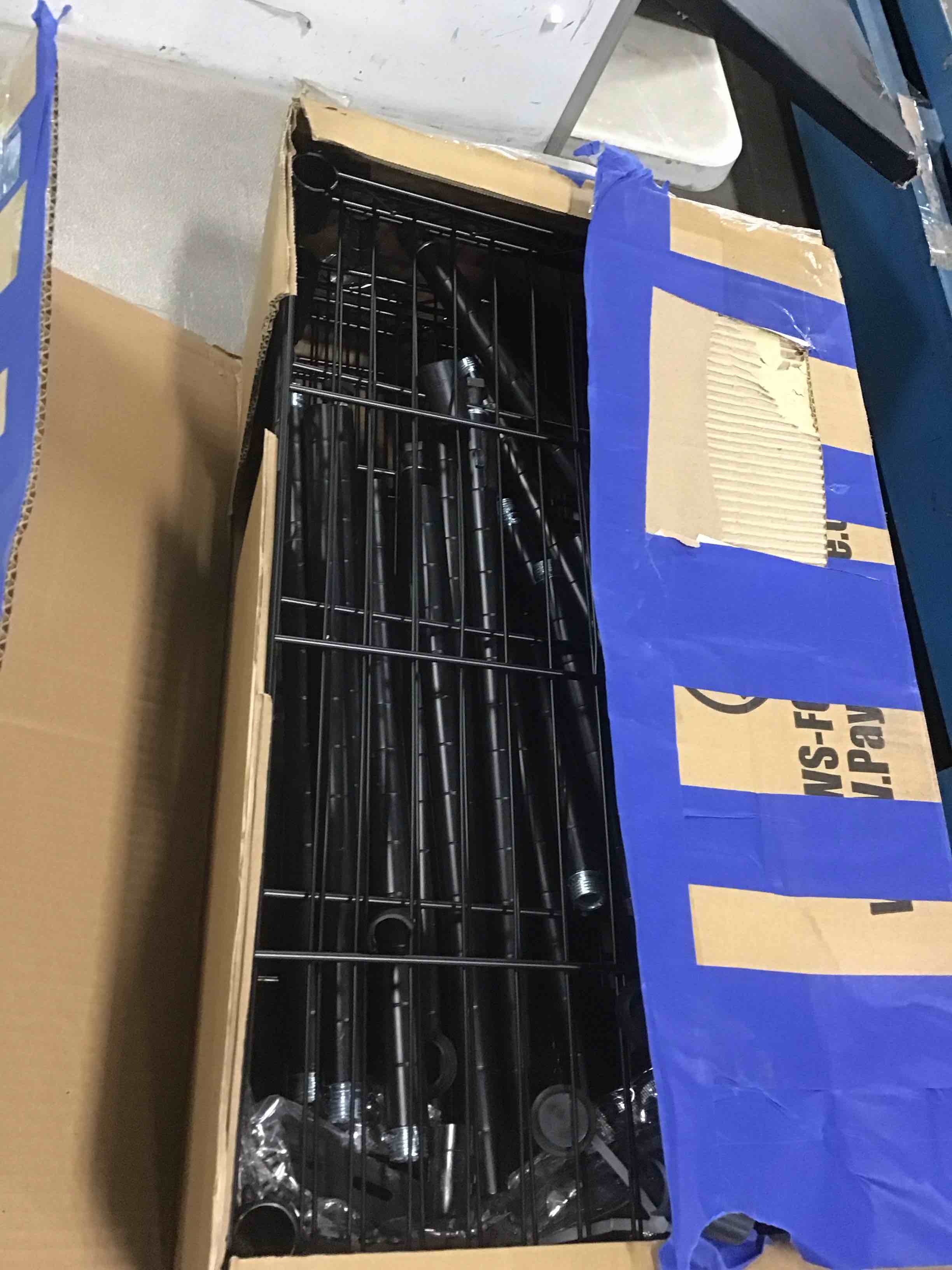https://s3.amazonaws.com/lotting-images-prod/bidfta/GRN5930063_1710249356165.jpeg