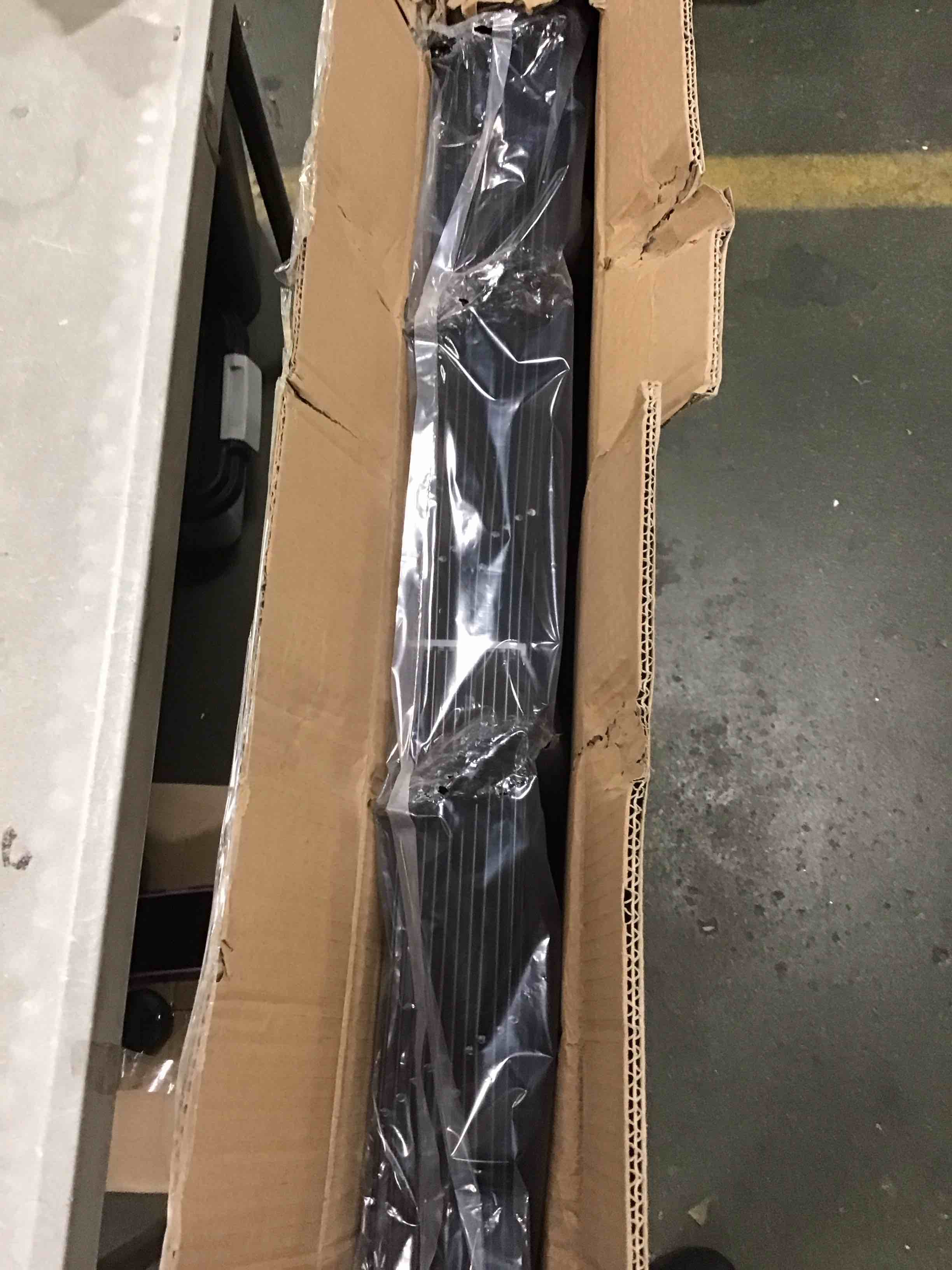 https://s3.amazonaws.com/lotting-images-prod/bidfta/GRN5930689_1710504230783.jpeg