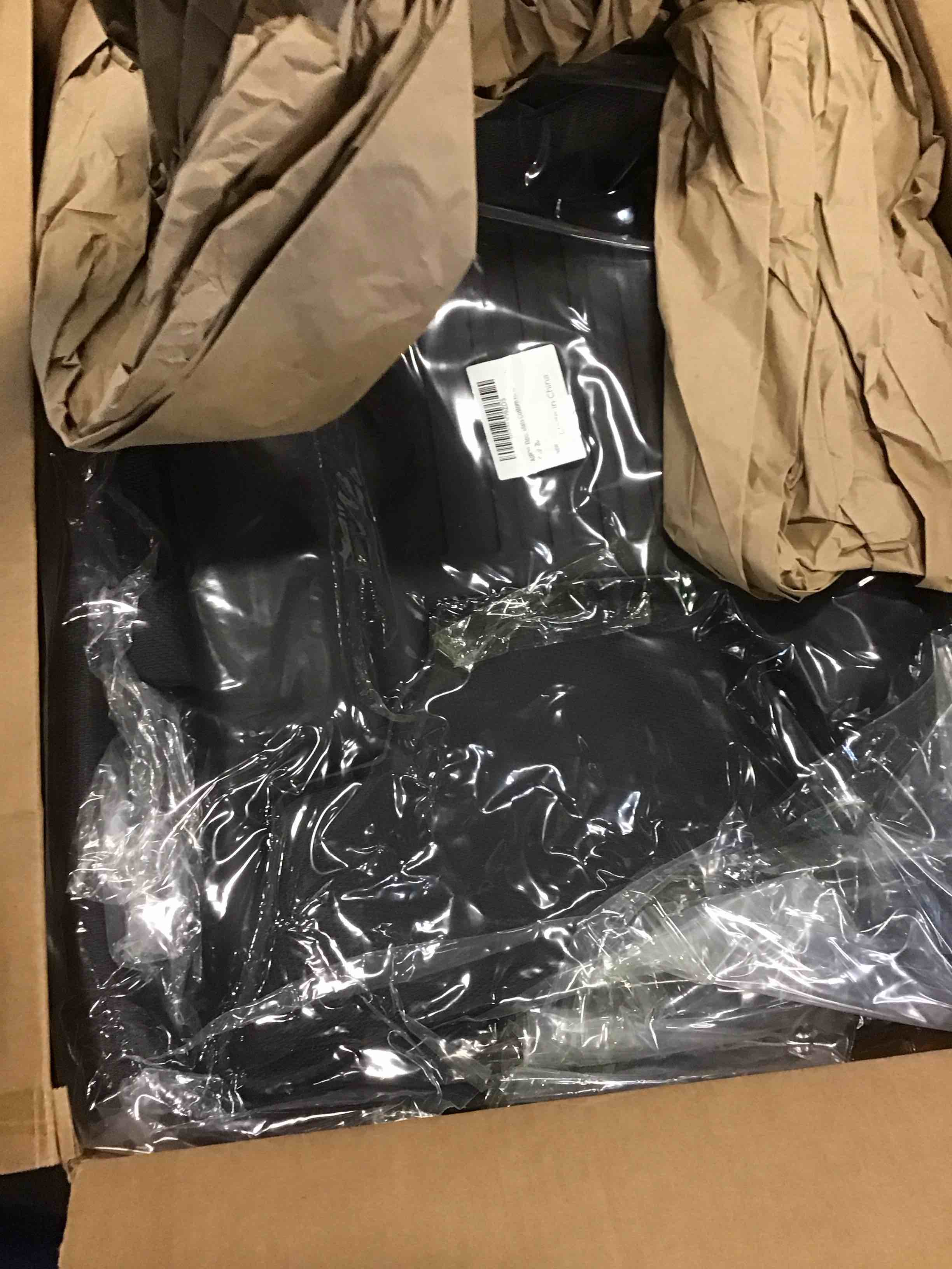 https://s3.amazonaws.com/lotting-images-prod/bidfta/GRN5931276_1710859750897.jpeg