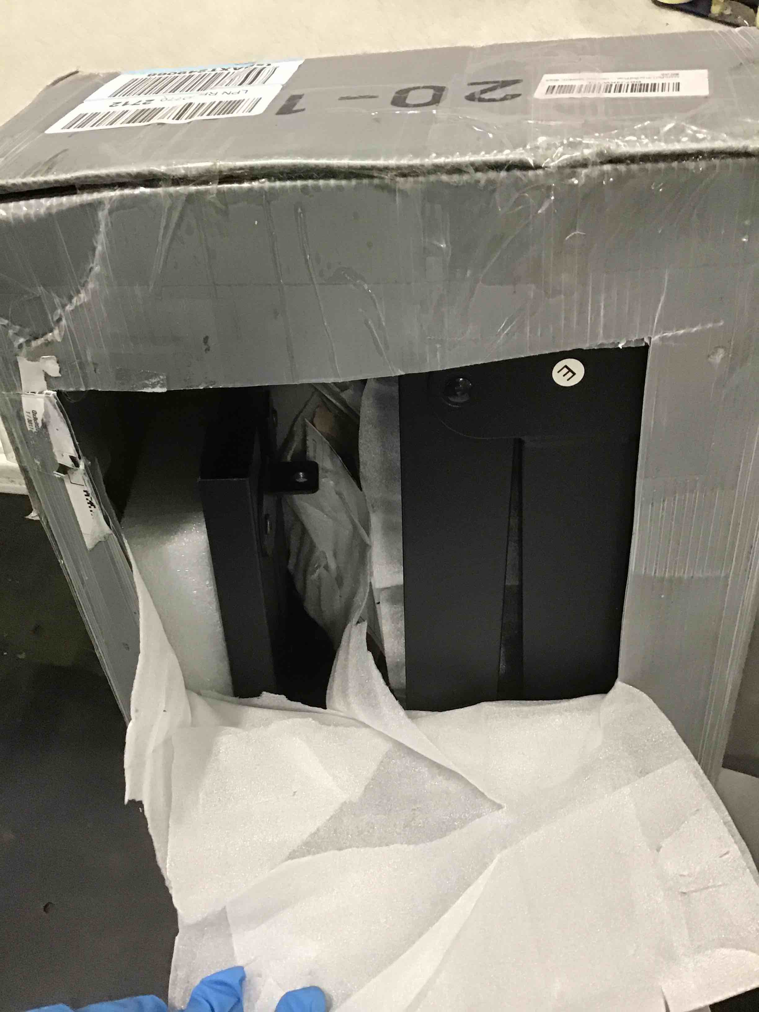 https://s3.amazonaws.com/lotting-images-prod/bidfta/GRN5932592_1710781997102.jpeg