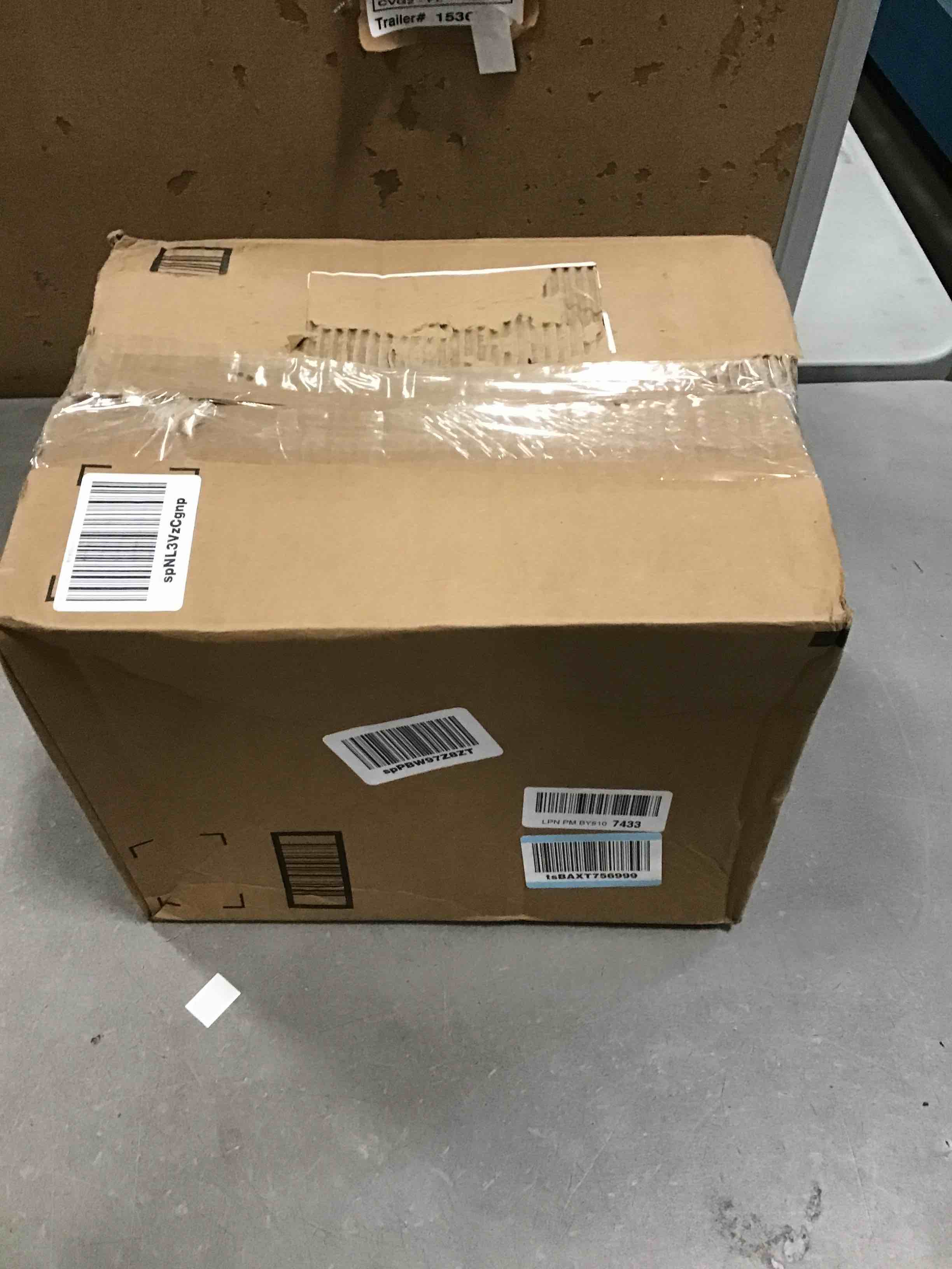 https://s3.amazonaws.com/lotting-images-prod/bidfta/GRN5932918_1710936483188.jpeg