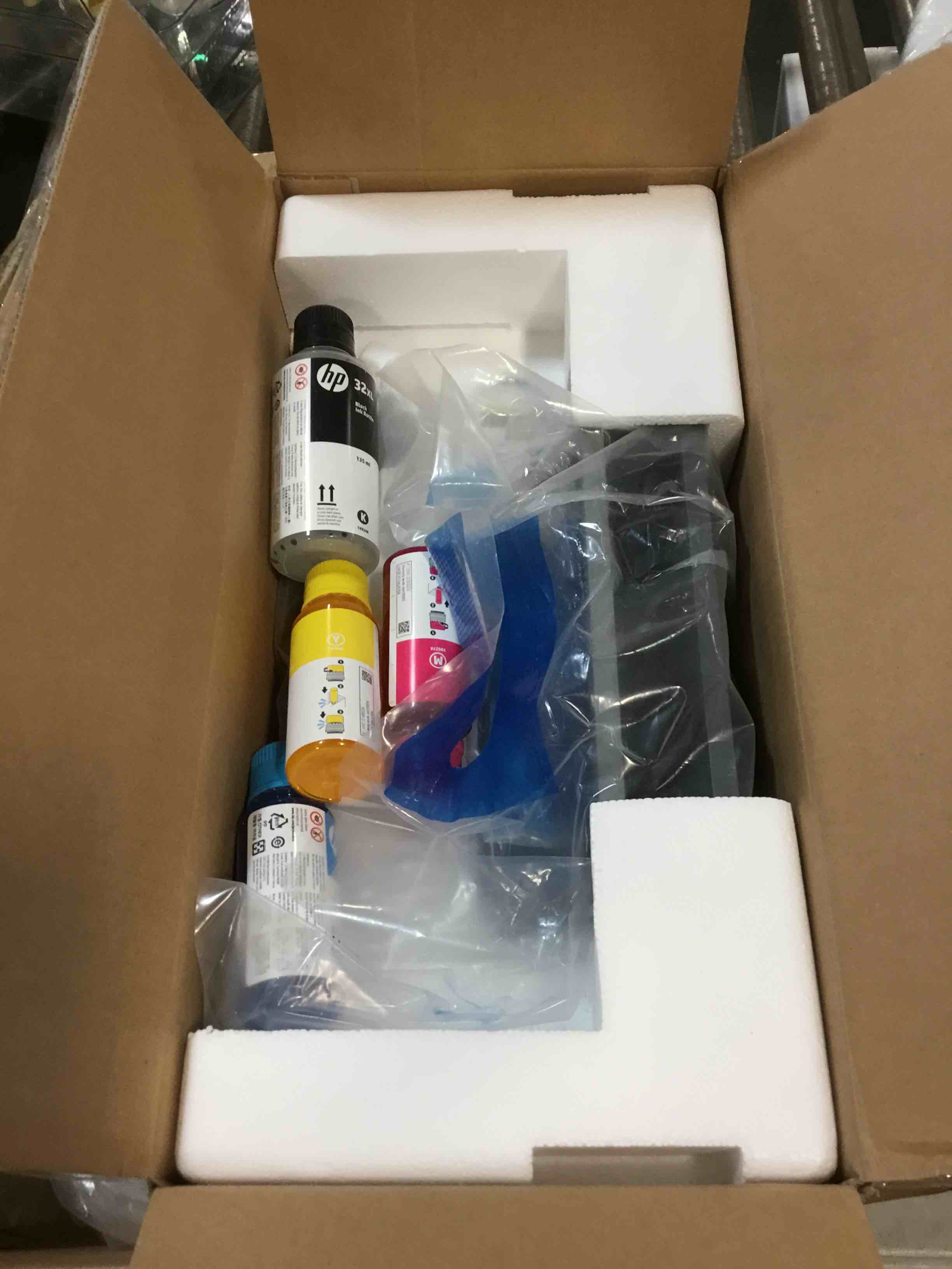 https://s3.amazonaws.com/lotting-images-prod/bidfta/GRN5934774_1710341098700.jpeg
