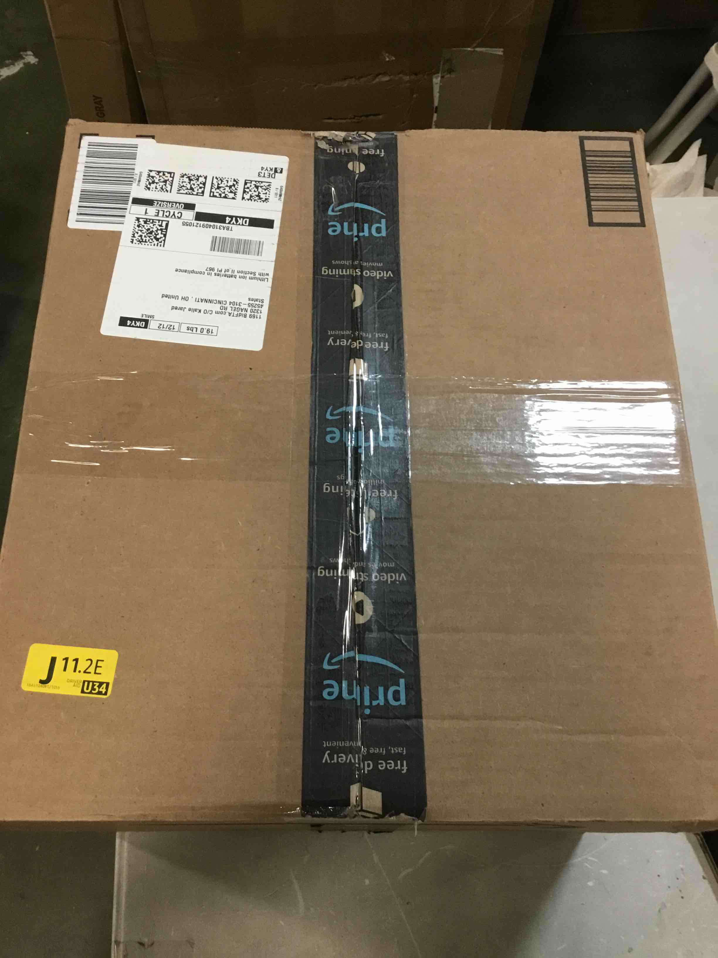 https://s3.amazonaws.com/lotting-images-prod/bidfta/GRN5934911_1710422139170.jpeg