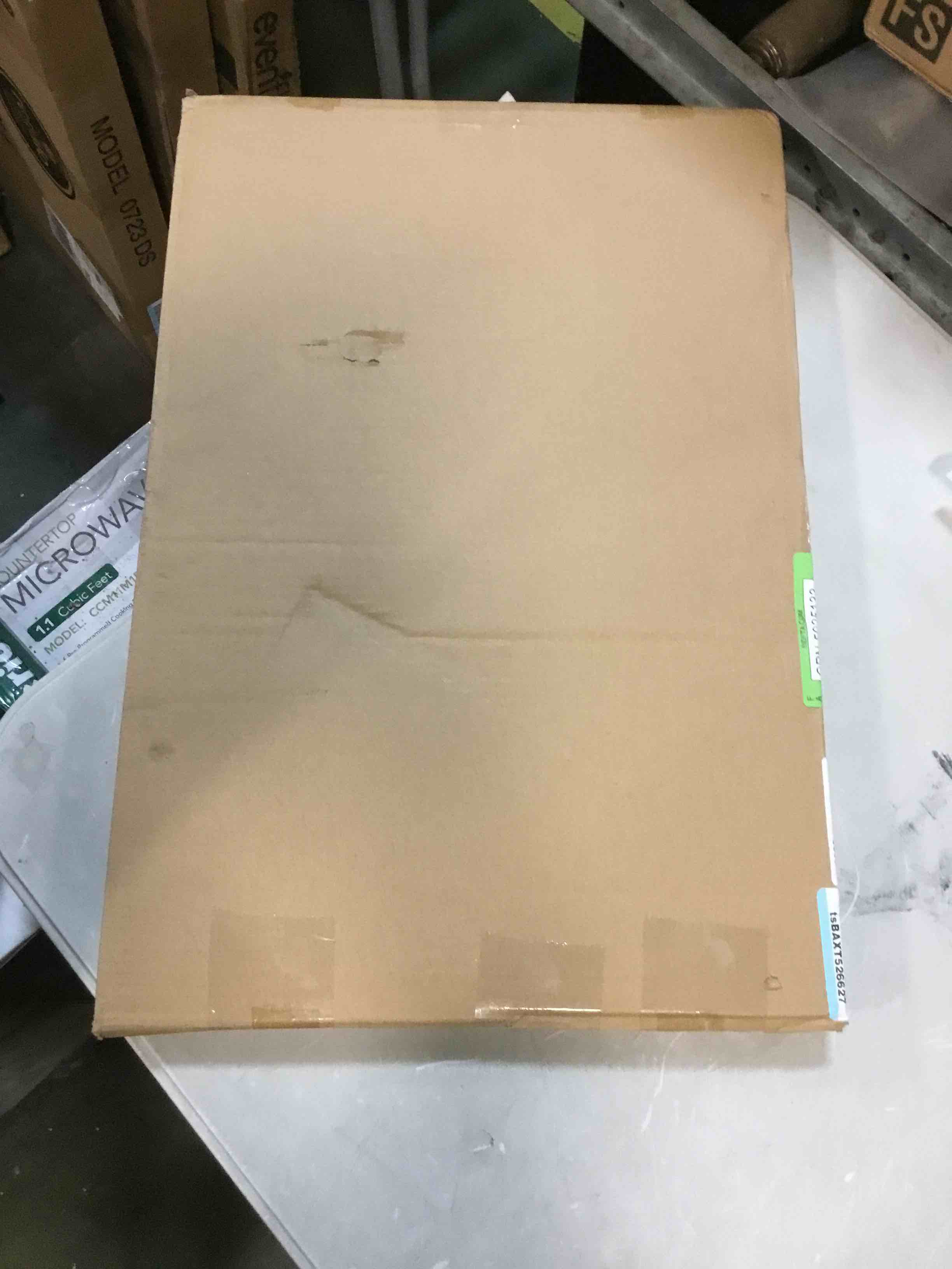 https://s3.amazonaws.com/lotting-images-prod/bidfta/GRN5935133_1710525096951.jpeg