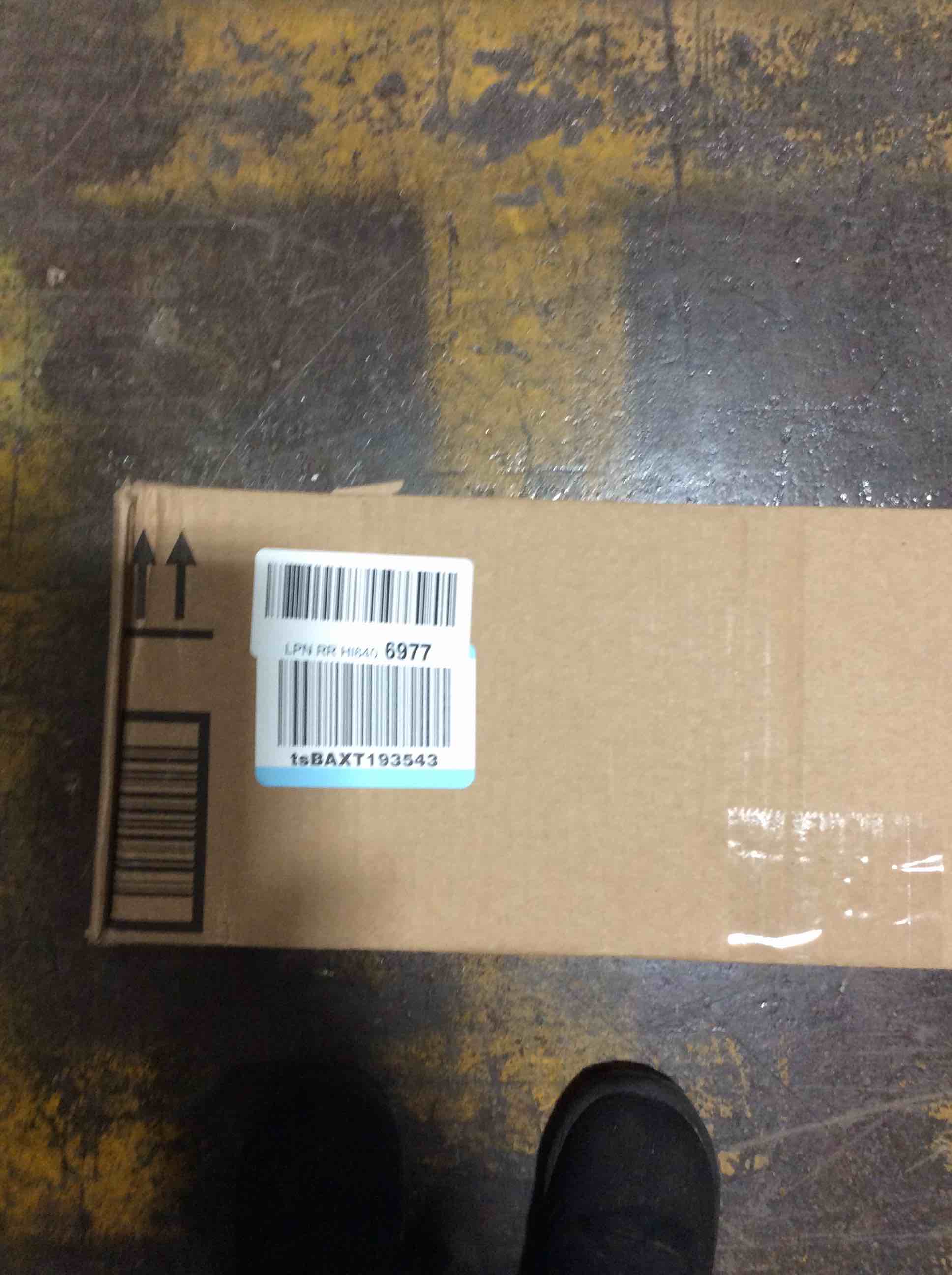 https://s3.amazonaws.com/lotting-images-prod/bidfta/GRN5936145_1707320721271.jpeg