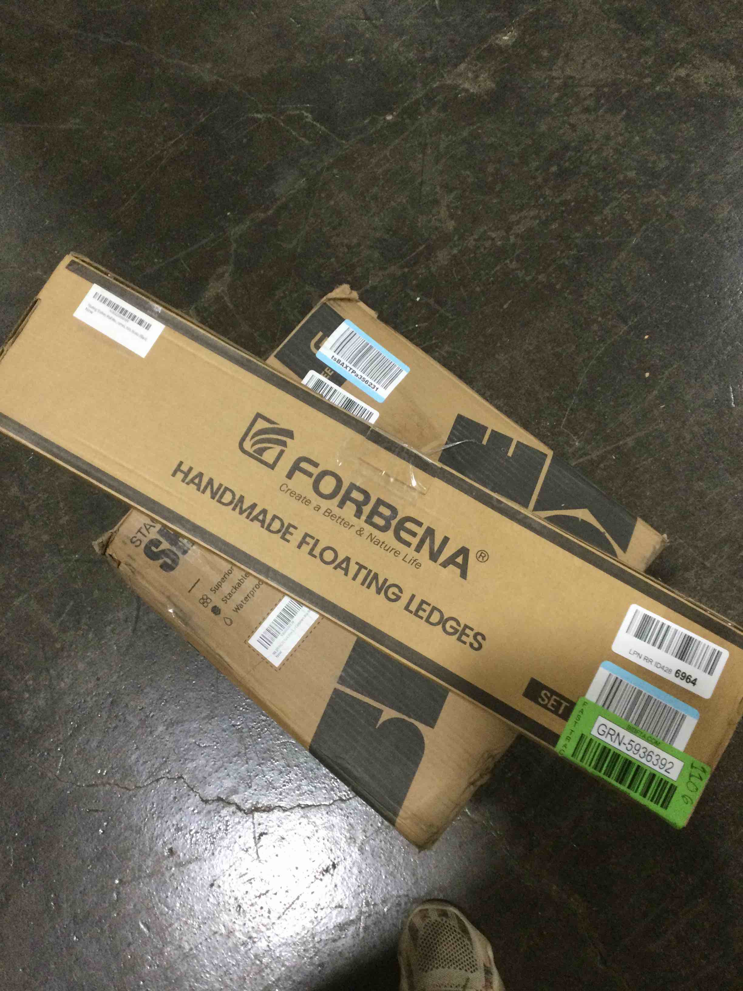 https://s3.amazonaws.com/lotting-images-prod/bidfta/GRN5936392_1707405850512.jpeg