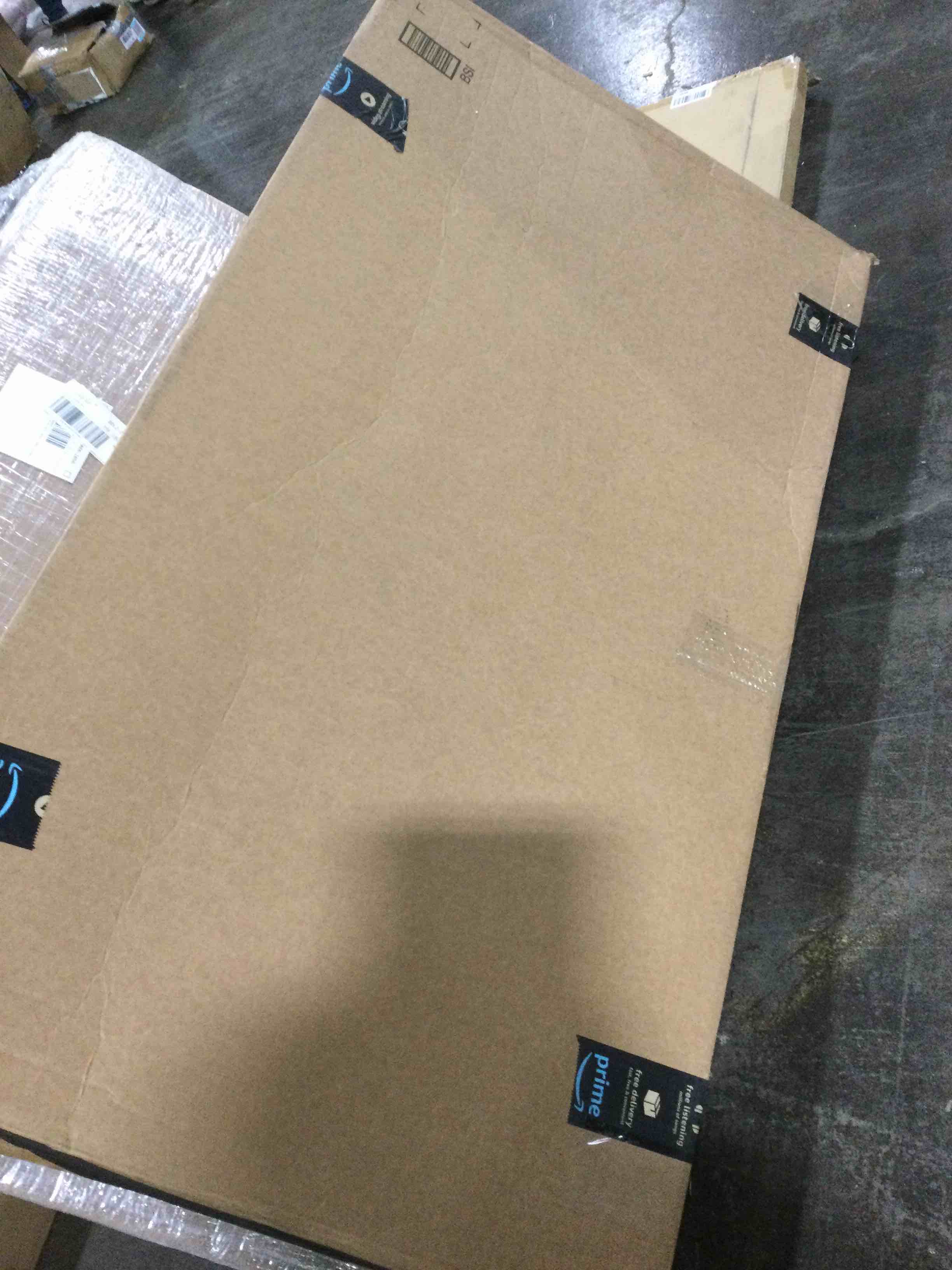 https://s3.amazonaws.com/lotting-images-prod/bidfta/GRN5936663_1707489700446.jpeg
