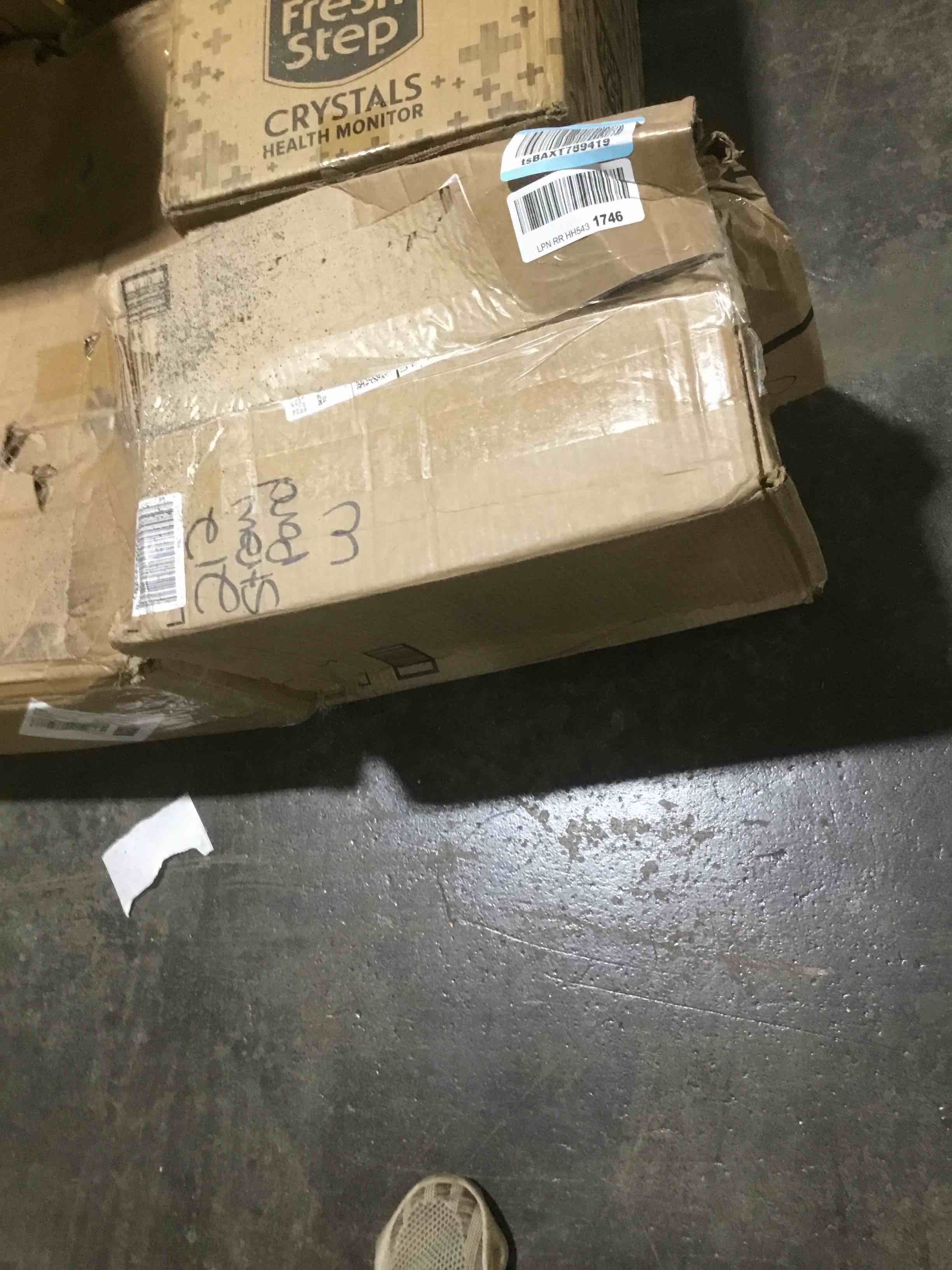 https://s3.amazonaws.com/lotting-images-prod/bidfta/GRN5936782_1707497571806.jpeg